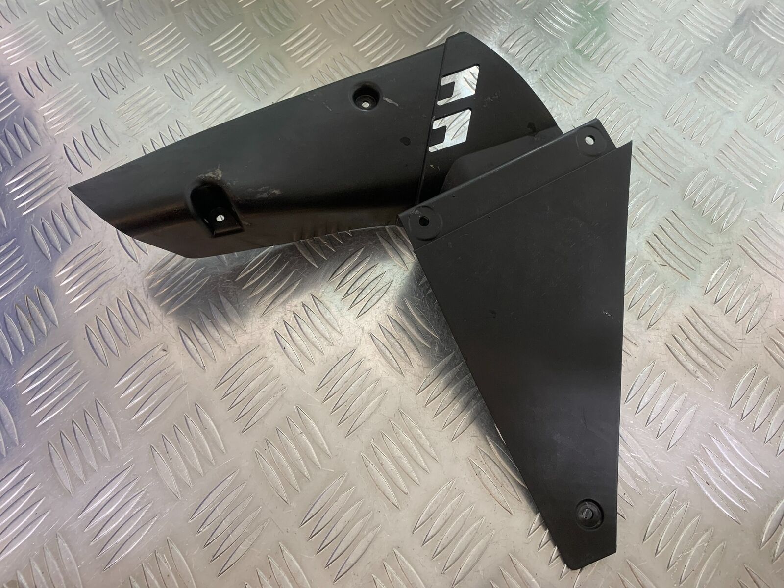 KAWASAKI Z1000 Z 1000 SX INNER INFILL PANEL  YEAR 2011-13 (CMB1000)