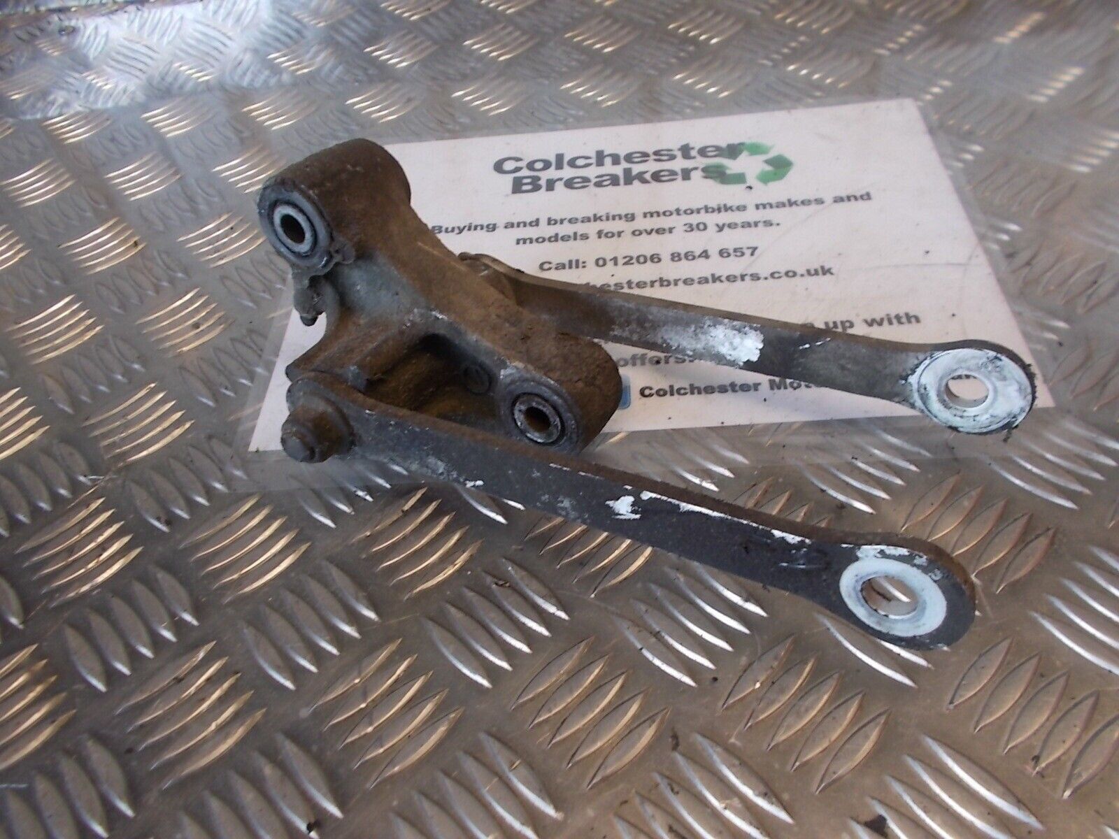 KAWASAKI ZX9 ZX9R ZX9E REAR SHOCK LINKAGE  YEAR 2001