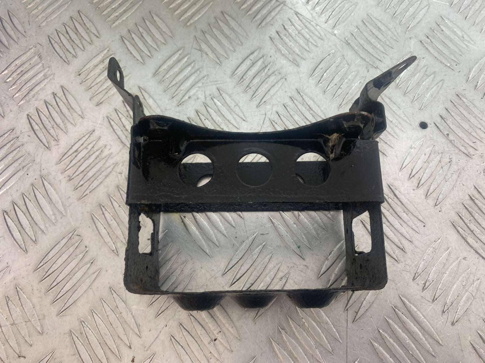 KAWASAKI GT550 GT 550 BATTERY BOX YEAR 1984-87 (CMB1141)