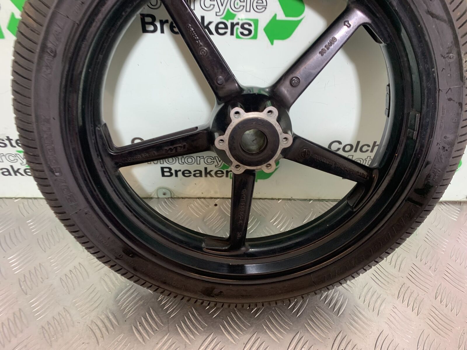 KTM 990 SUPERMOTO T FRONT WHEEL   YEAR 2010-2011  (CMB1067)