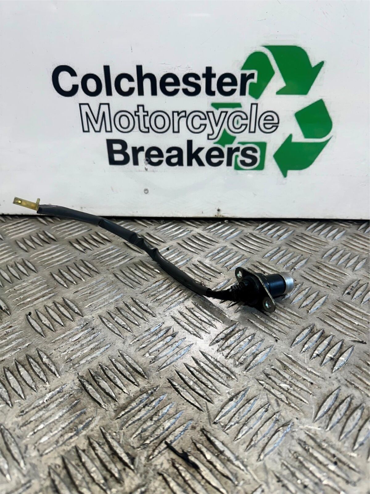 HONDA CBR1100 XX BLACKBIRD SPEEDO SENSOR YEAR 1996-1998 (CMB1017)