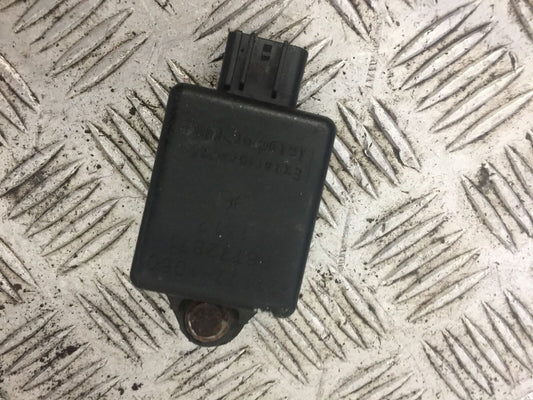 KAWASAKI Z750 ZR750 ZR-7S CDI-RELAY  YEAR 1999-05 (STOCK 707)