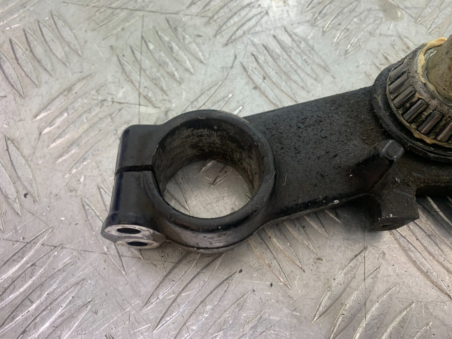 BMW R850 R R850R BOTTOM YOKE  YEAR 1994-2002 (CMB1170)