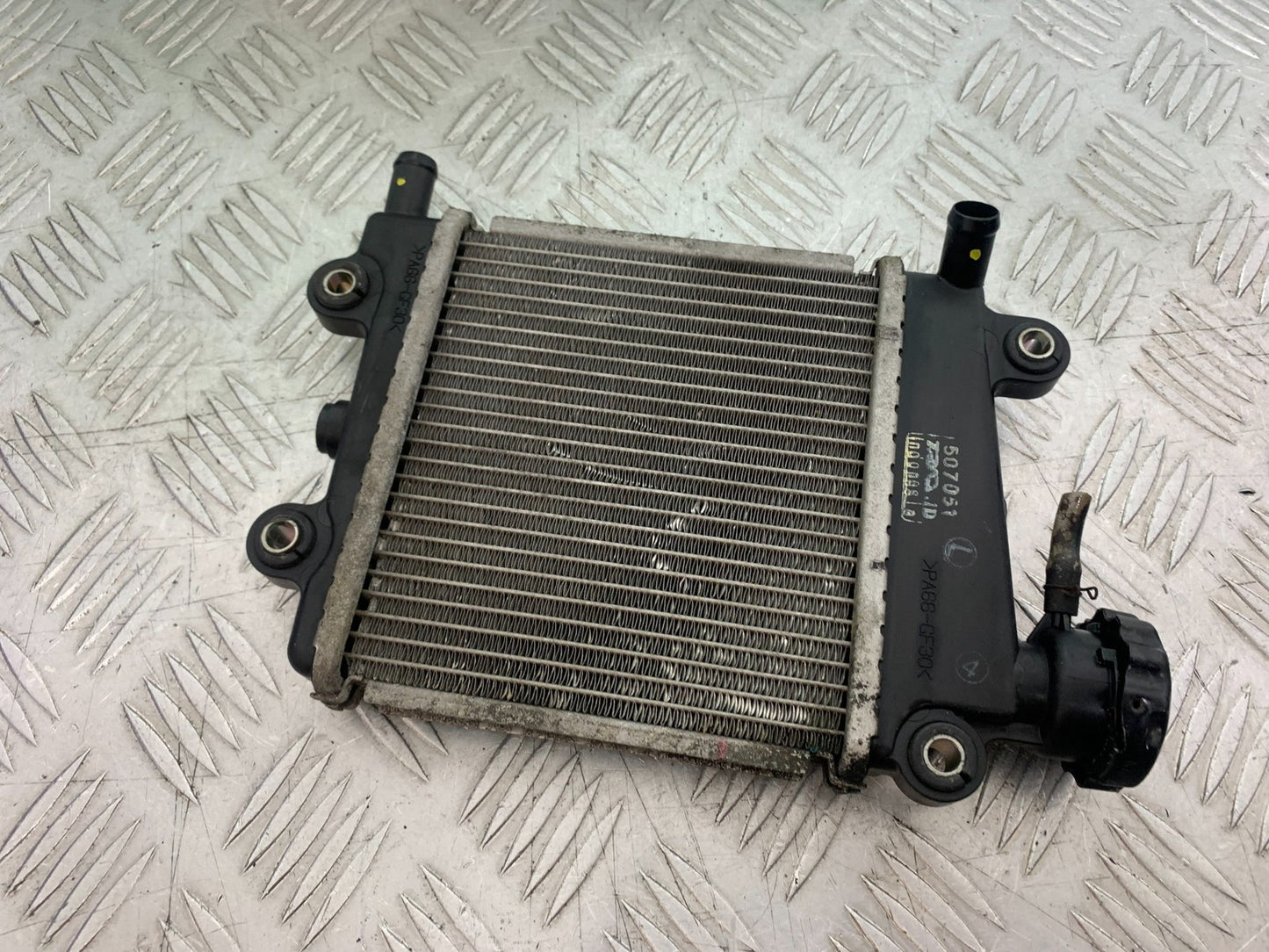 YAMAHA NMAX-125 N MAX 125 RADIATOR YEAR 2015-2020  (CMB1231)