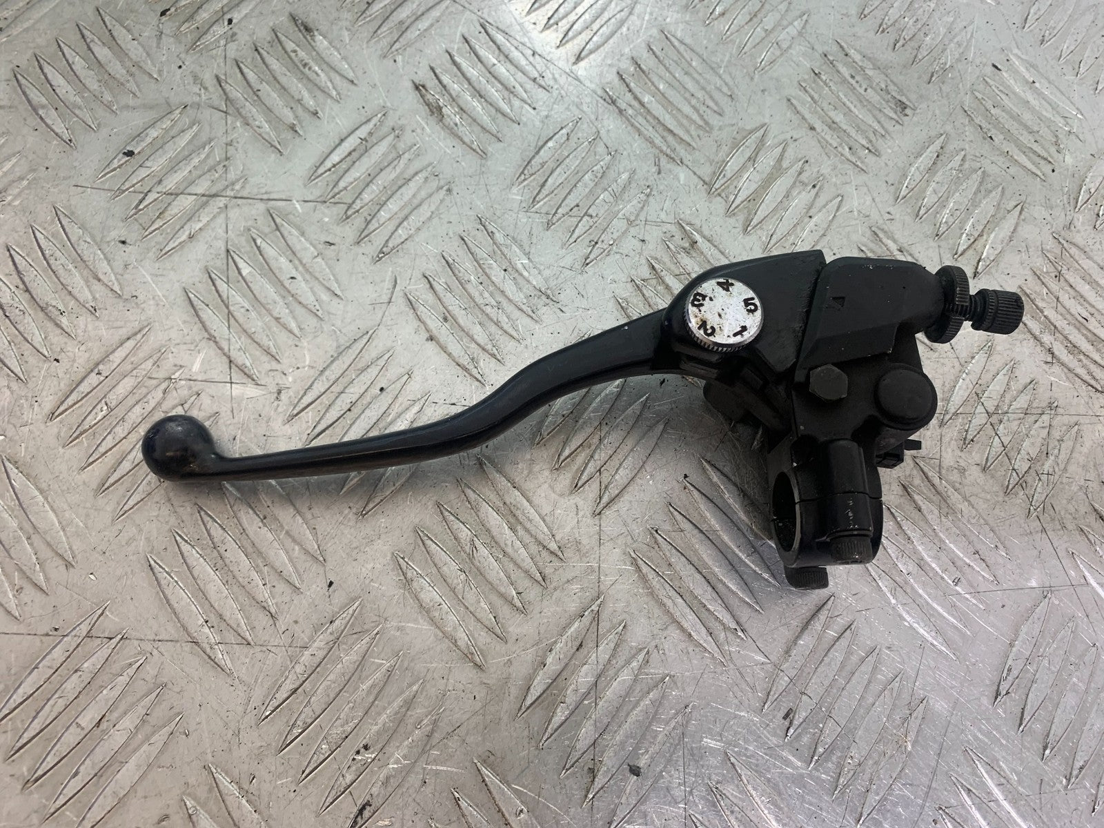KAWASAKI ZX6R ZX6 F CLUTCH LEVER AND BRACKET  YEAR 1995-1997 (CMB1169)