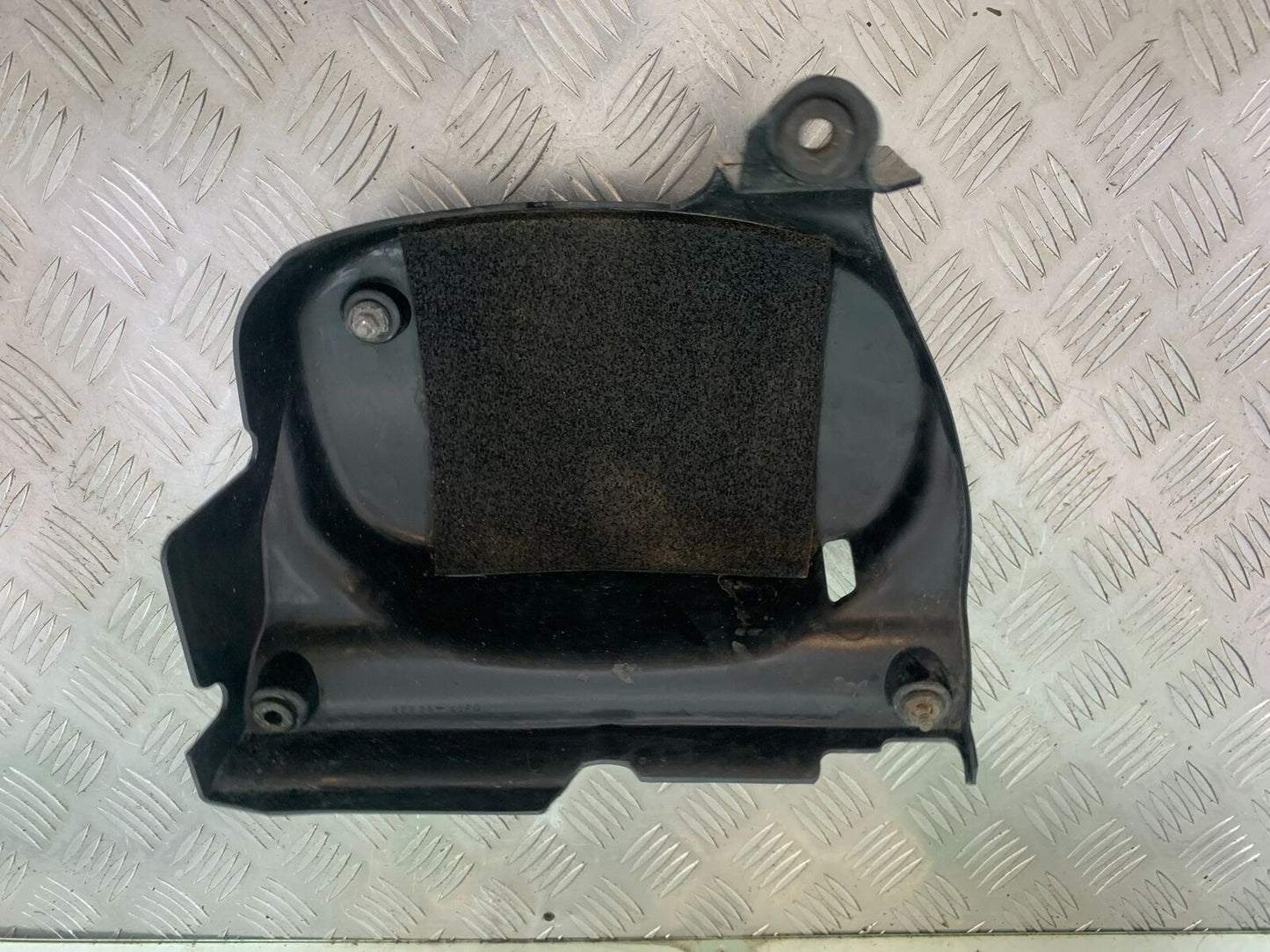 SUZUKI INTRUDER VL800 C800 ENGINE COVER YEAR 2012-16 (CMB1039)