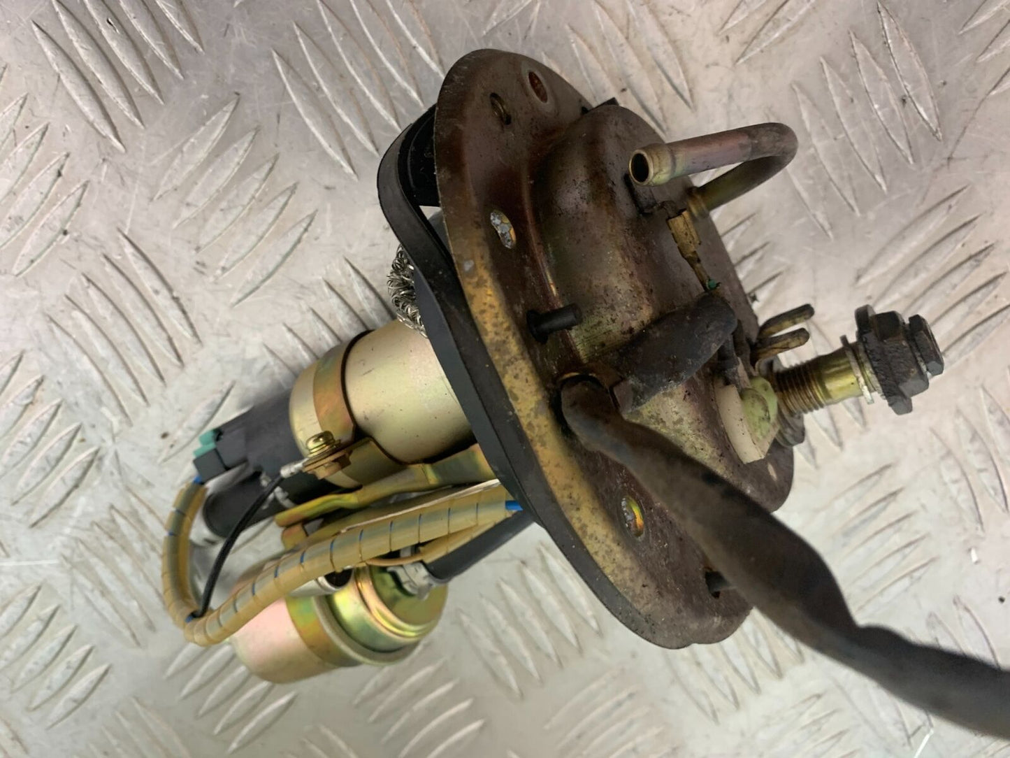 HONDA CBR600 CBR 600 F PETROL PUMP  YEAR 2000-2003(CMB1091)