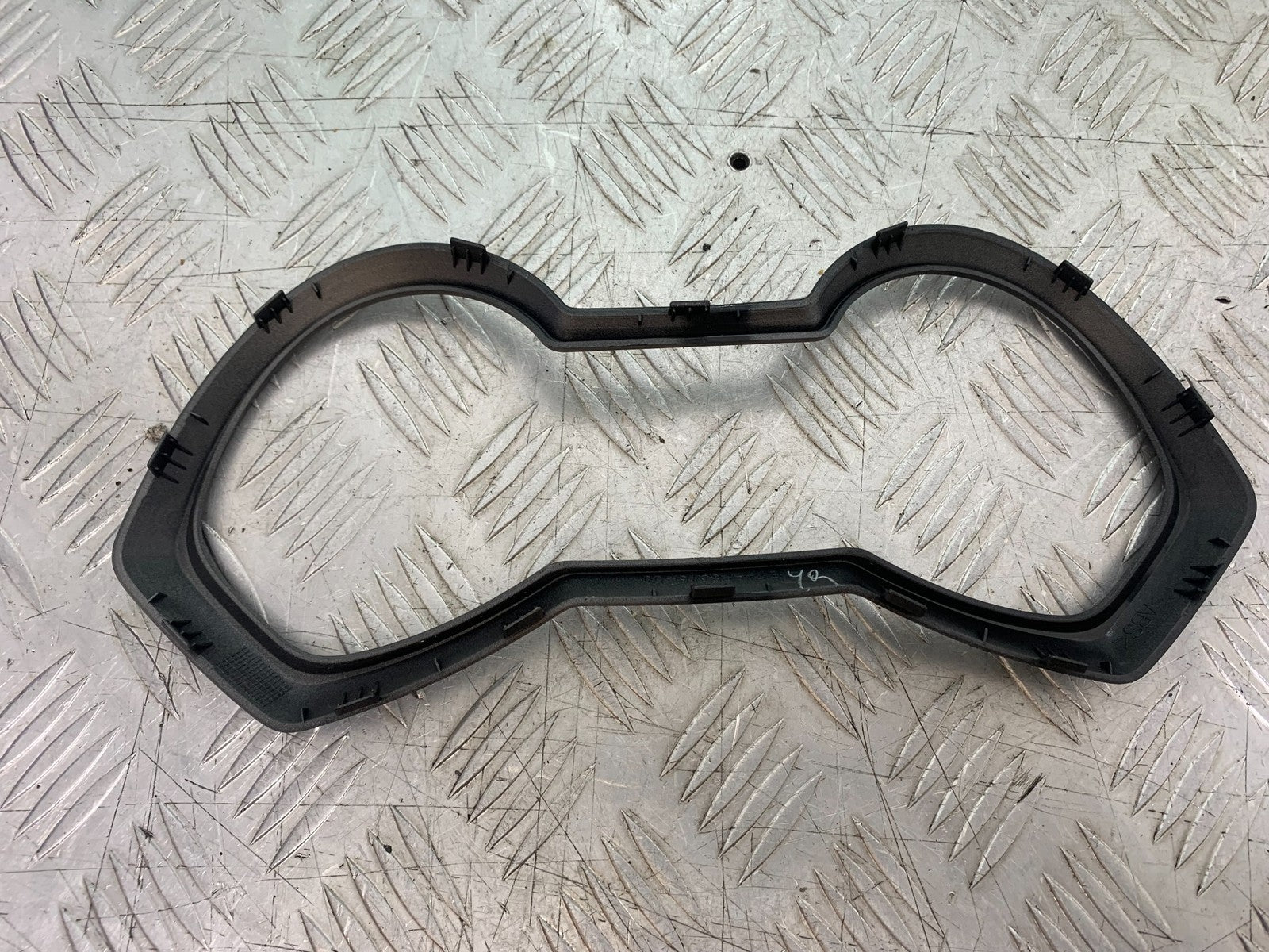 YAMAHA XMAX 300 SPEEDO COVER YEAR 2017-2020 (CMB1218)