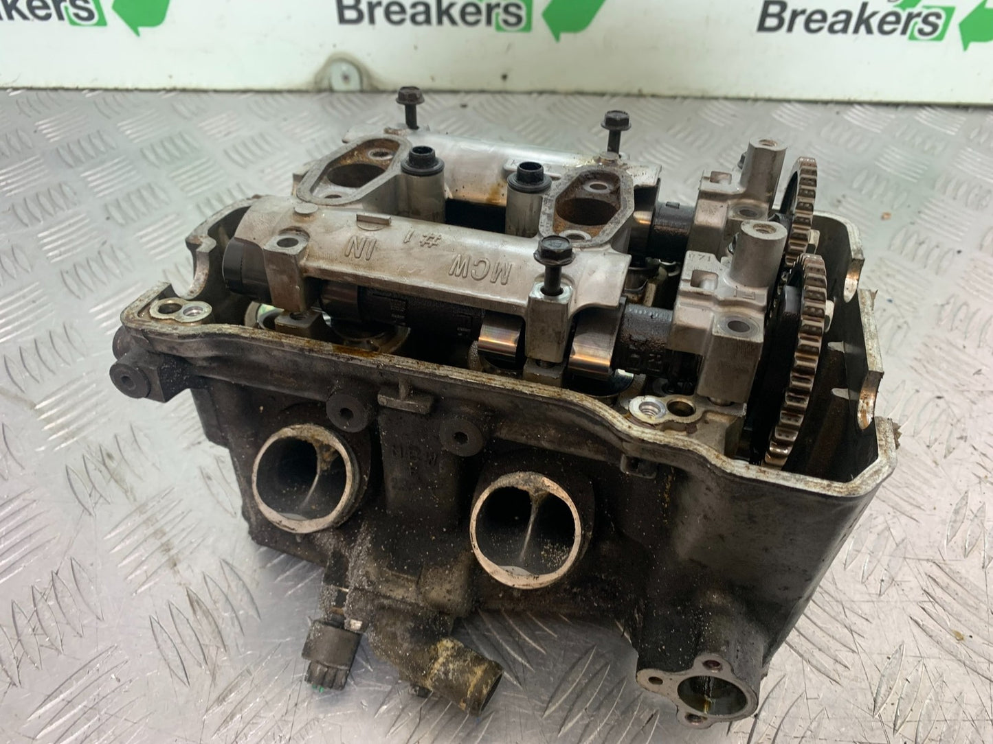 HONDA VFR800 PRE V-TEC FRONT CYLINDER HEAD  YEAR 1998-2001