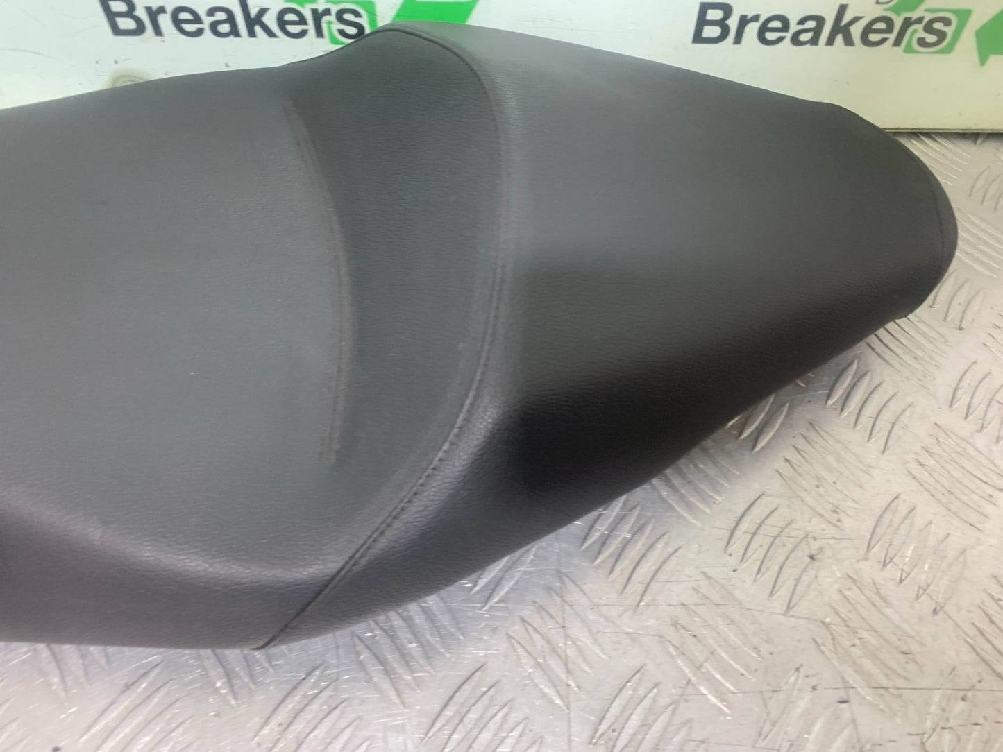 APRILIA SL750 SL 750 SHIVER SEAT  YEAR 2008-2016 (CMB1242)