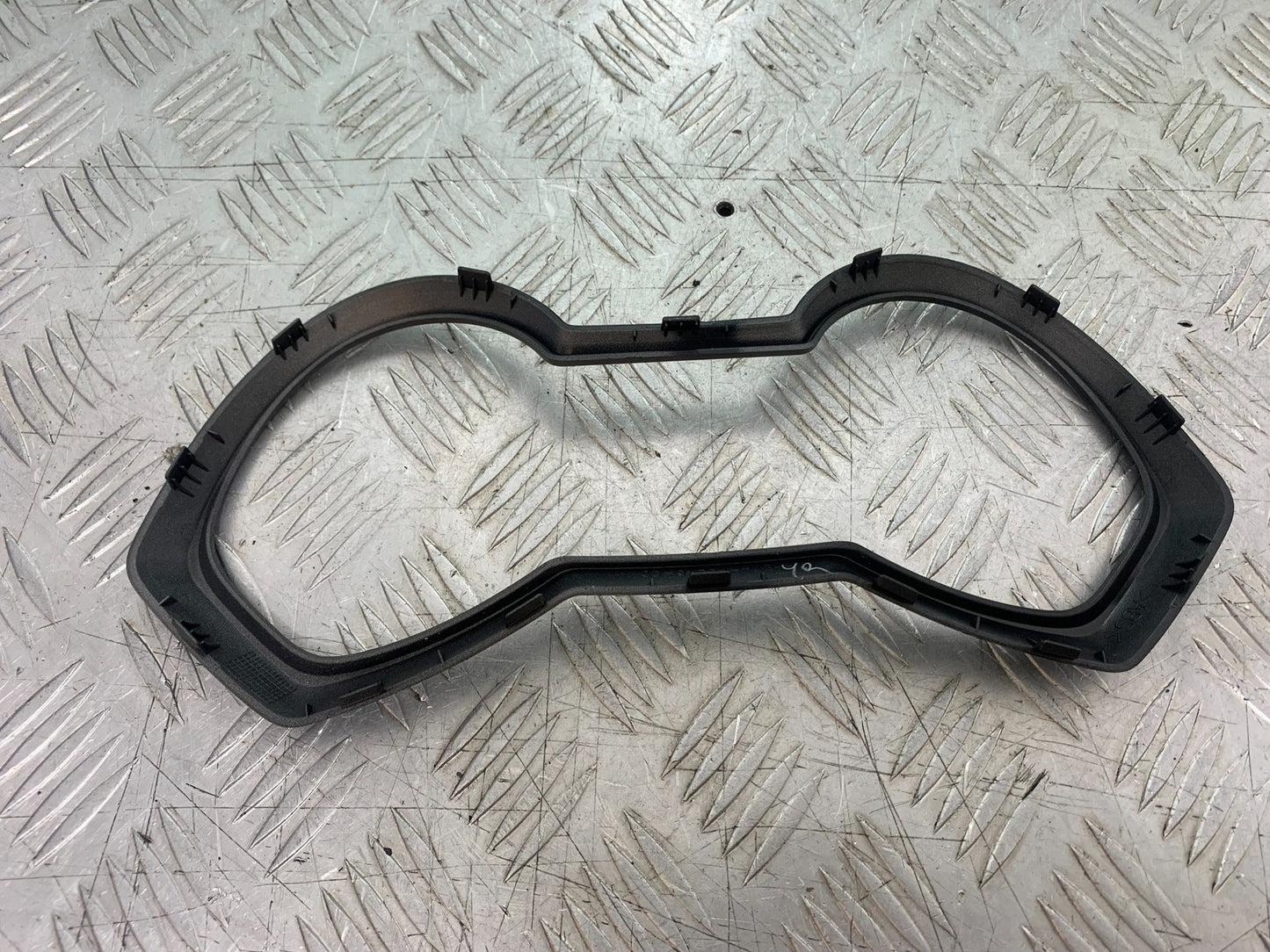 YAMAHA XMAX 300 SPEEDO COVER YEAR 2017-2020 (CMB1218)