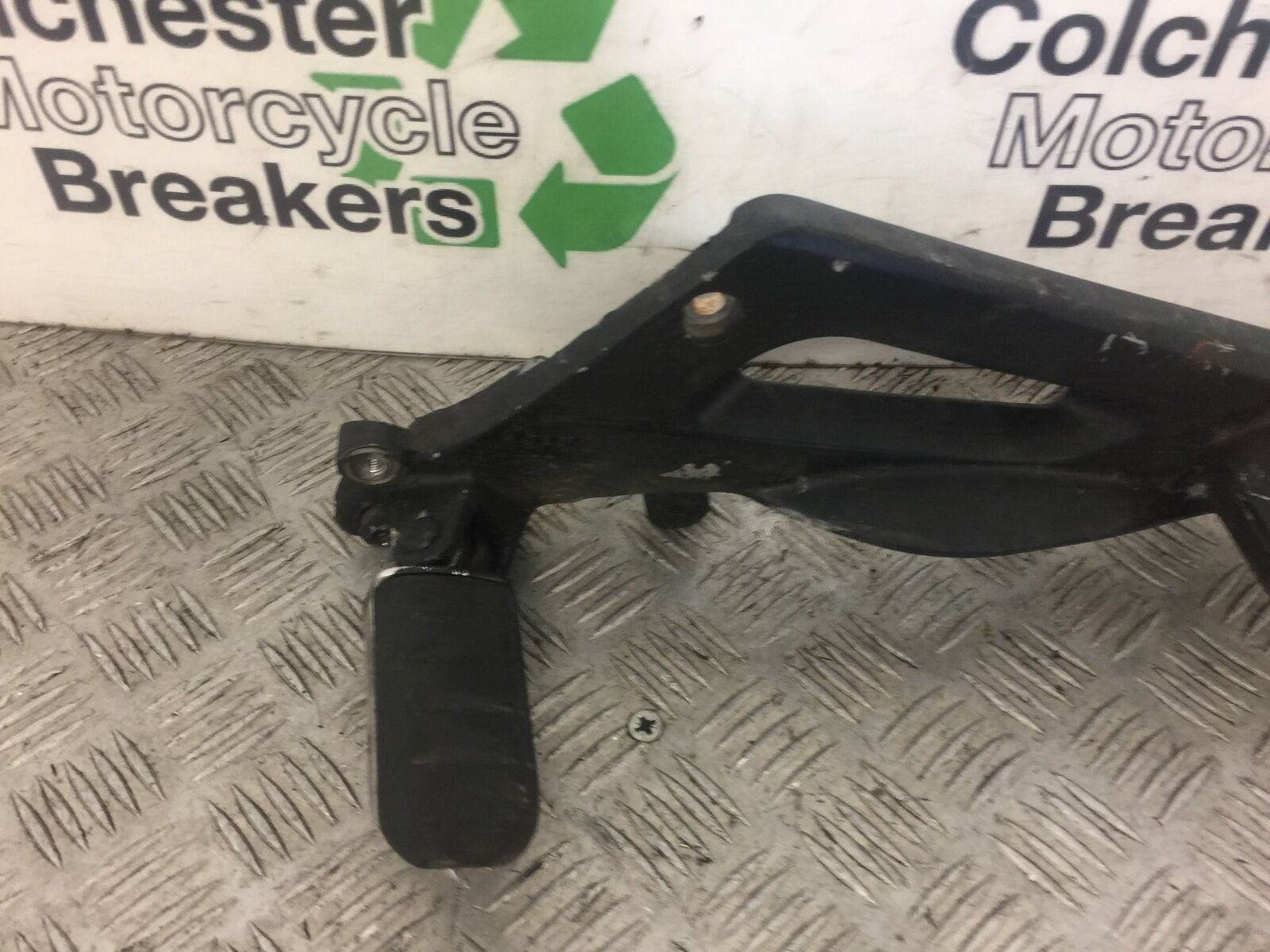 HONDA NT650 V DEAUVILLE LEFT HANGER COMPLETE  YEAR 2000 (STOCK NO 336)