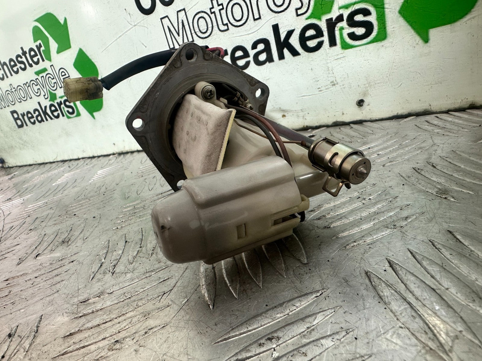 KAWASAKI ER6 F ER6F FUEL PUMP PETROL PUMP YEAR 2005-2008 (CMB1178)
