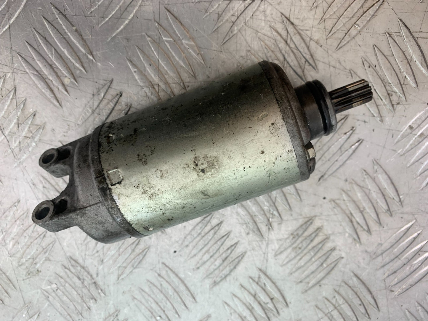 TRIUMPH 1050 SPRINT ST STARTER MOTOR  2003-2011 (CMB1285)