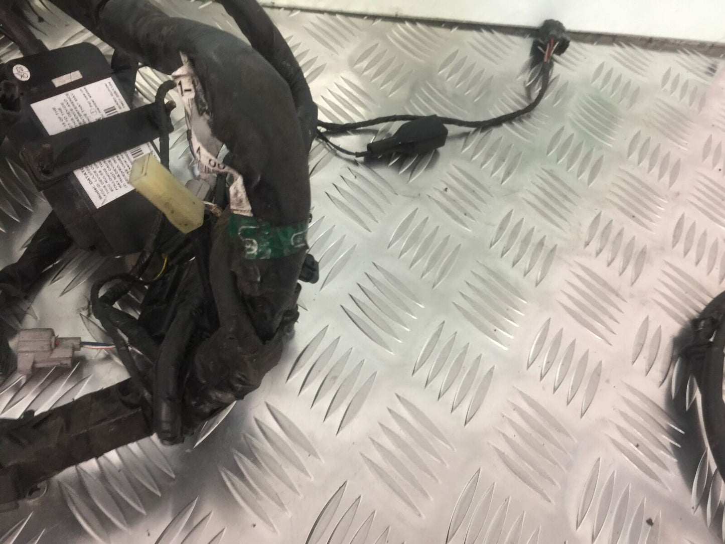 KAWASAKI Z1000 SX WIRING LOOM   YEAR 2011-13 (STOCK 911)