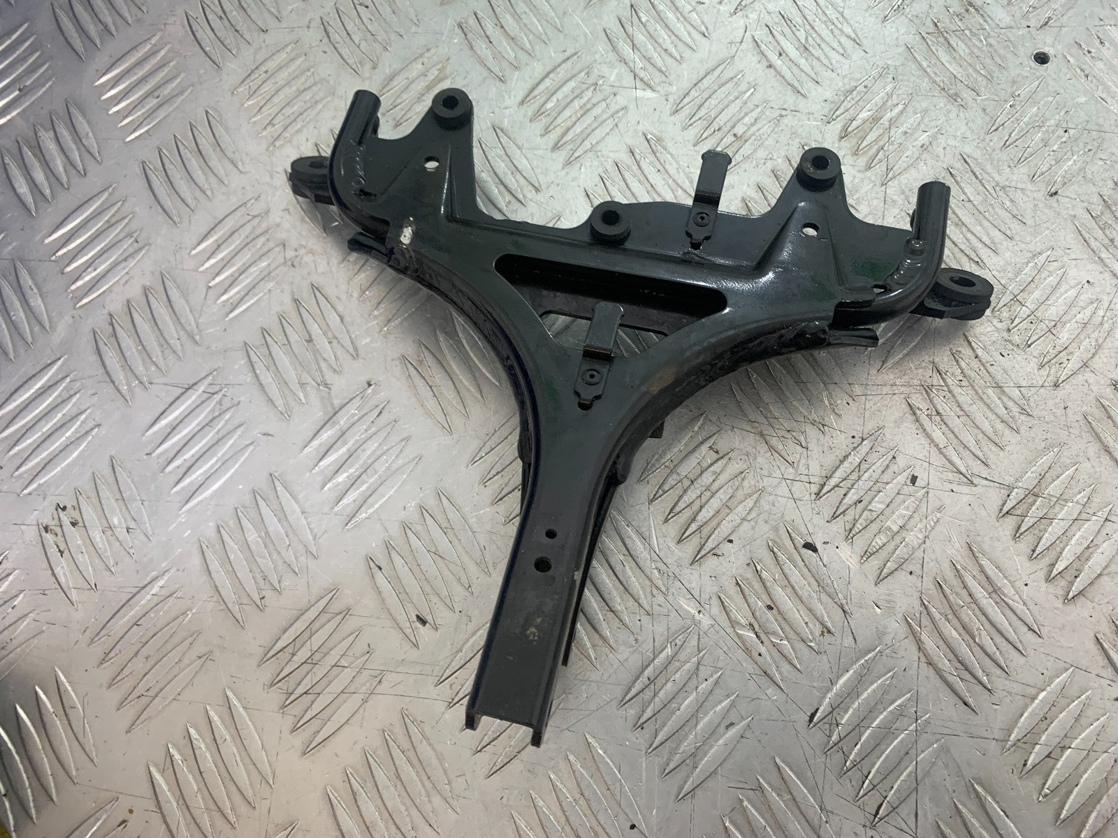 KAWASAKI ZX9R ZX9 E1 FAIRING BRACKET   YEAR 2000-01 (CMB1171)