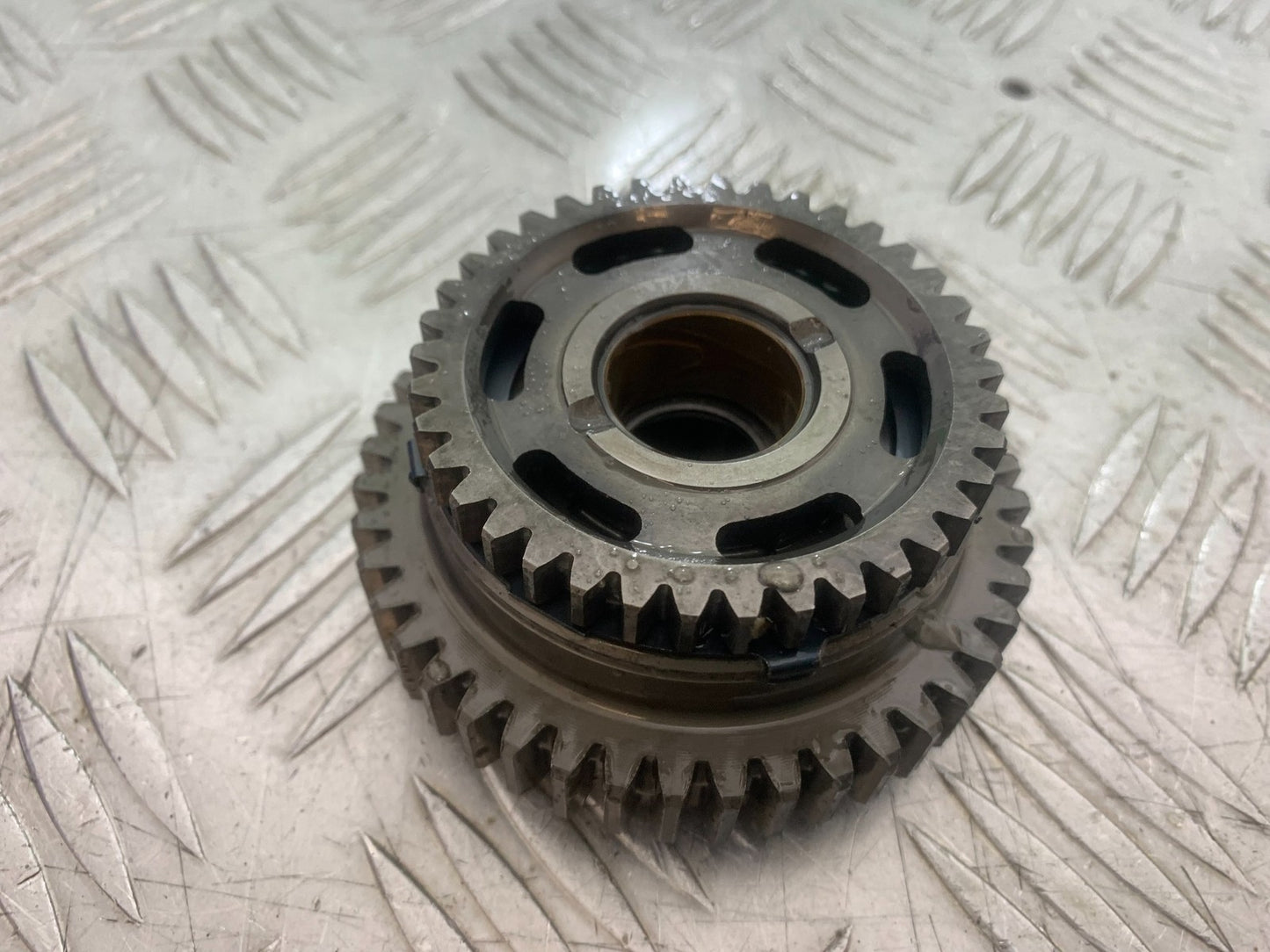 YAMAHA YZF R1 4C8 STARTER CLUTCH  YEAR 2007-2008 (CMB1237)