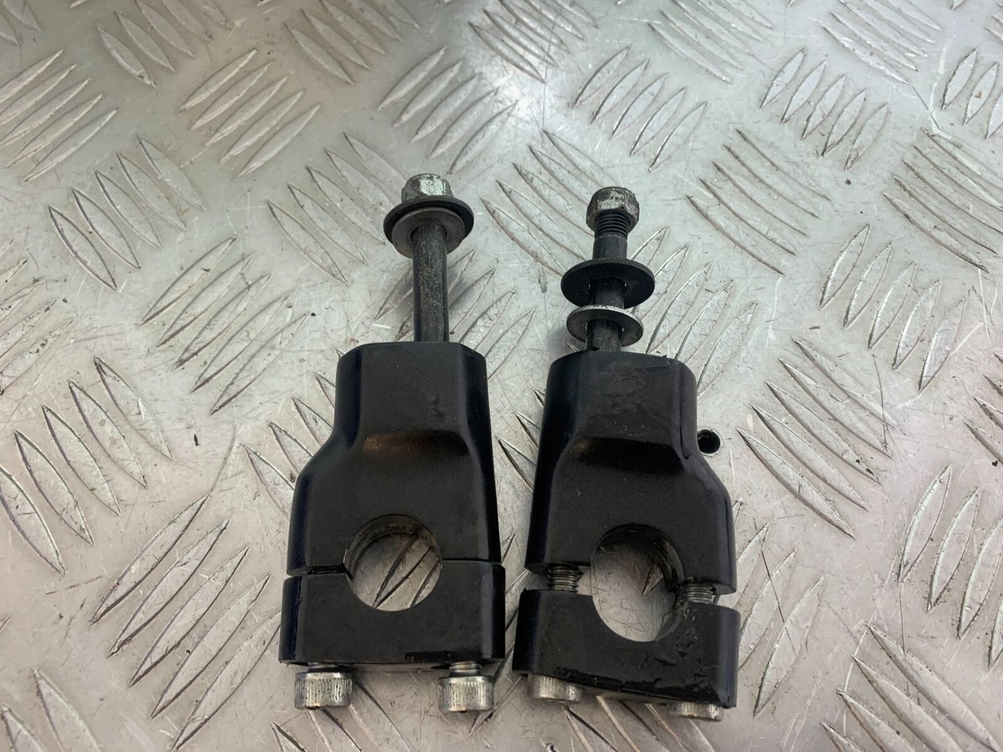 YAMAHA XJ6 XJ6-S HANDLEBAR RISERS  YEAR 2009-2015  (CMB1070)