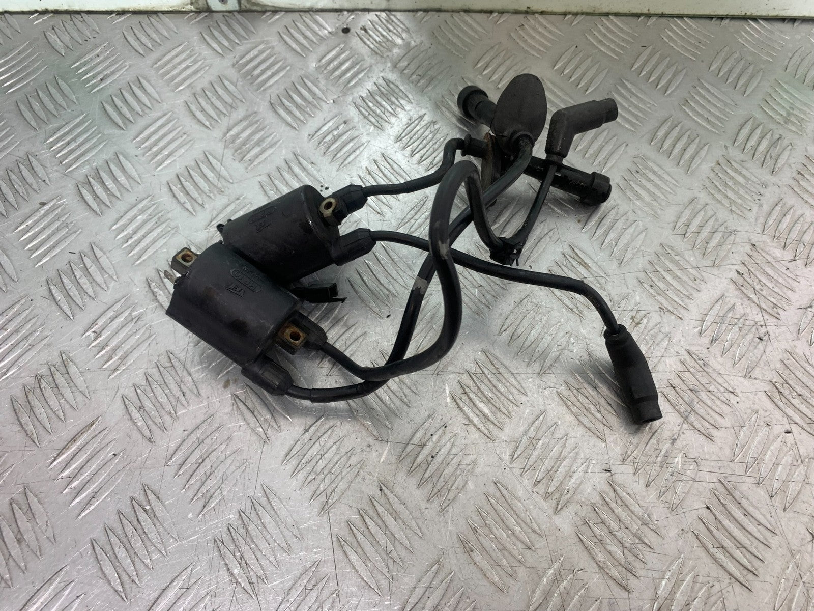 HONDA NTV 600 REVERE COILS AND CAPS YEAR 1988-1996  (CMB1281)