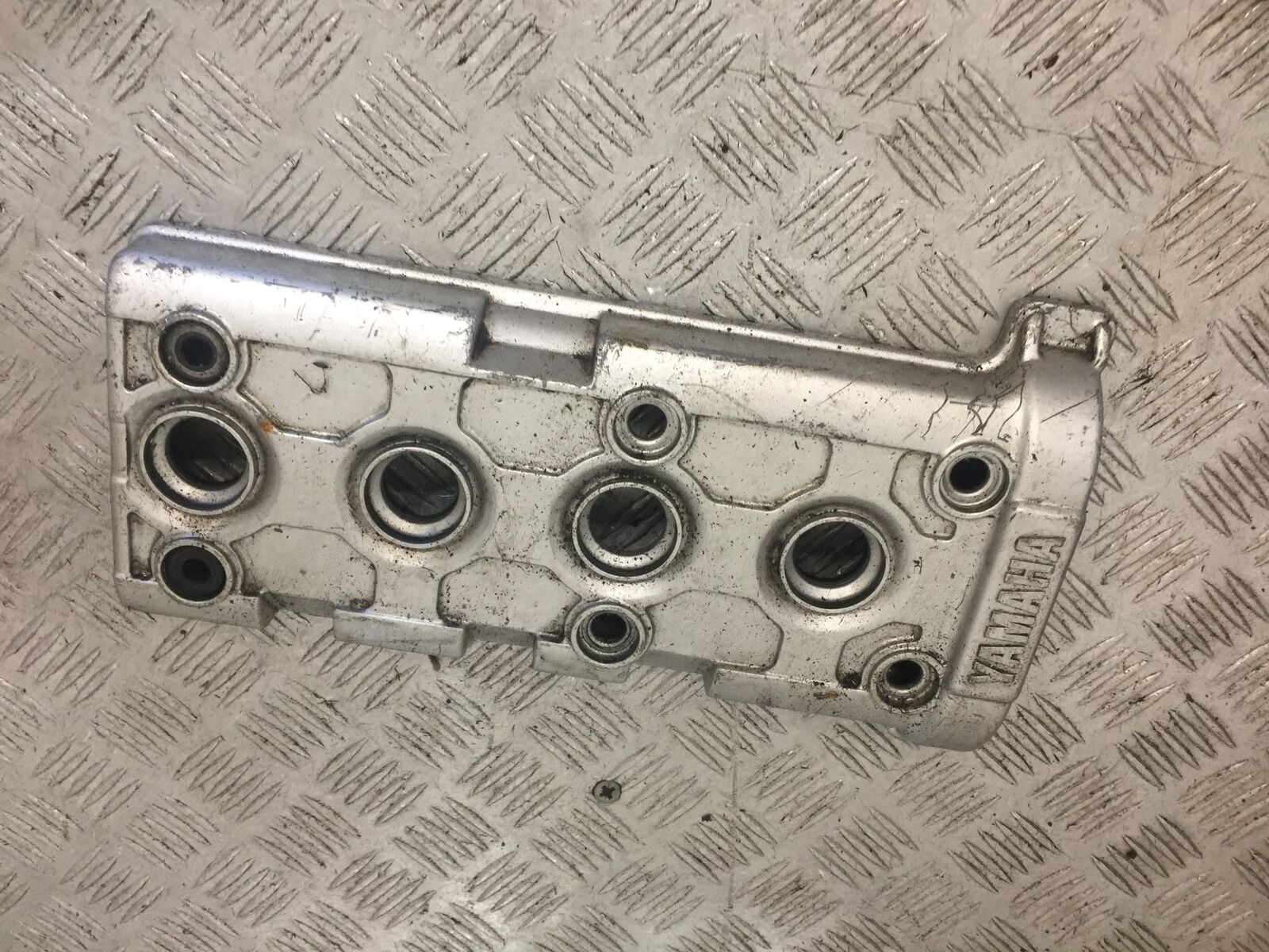 YAMAHA R6 5EB ROCKER COVER YEAR 1999-2002 (STOCK 757)