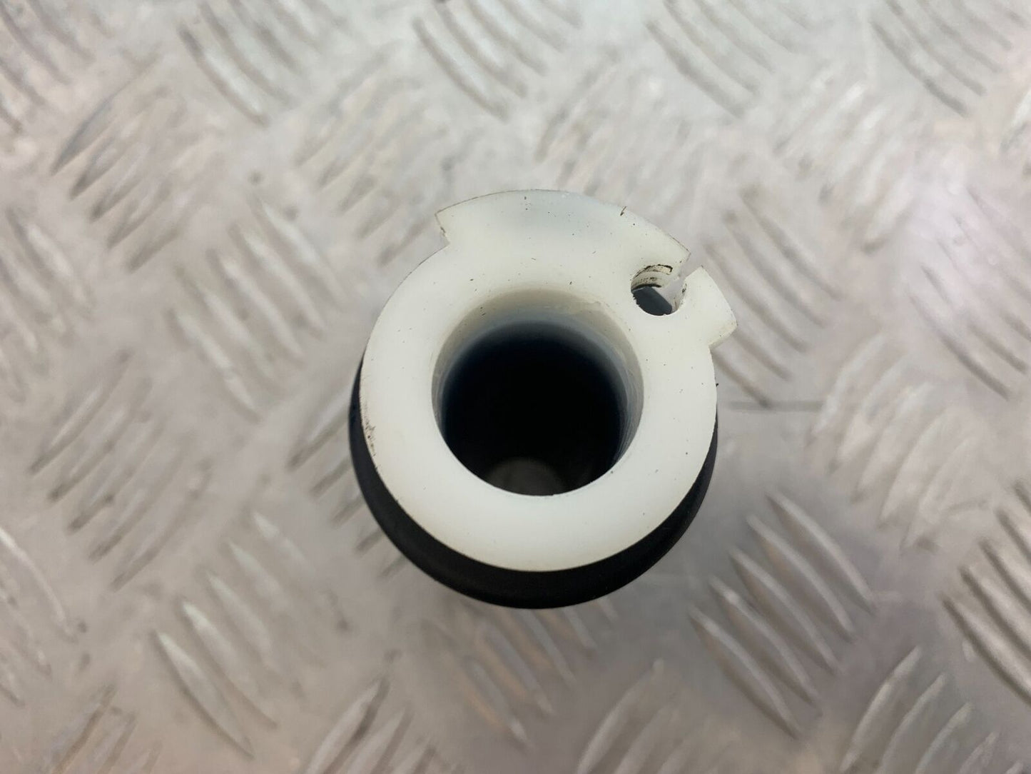 BENELLI TORNADO TNT 125 THROTTLE TWIST GRIP   YEAR 2024 (CMB1090)