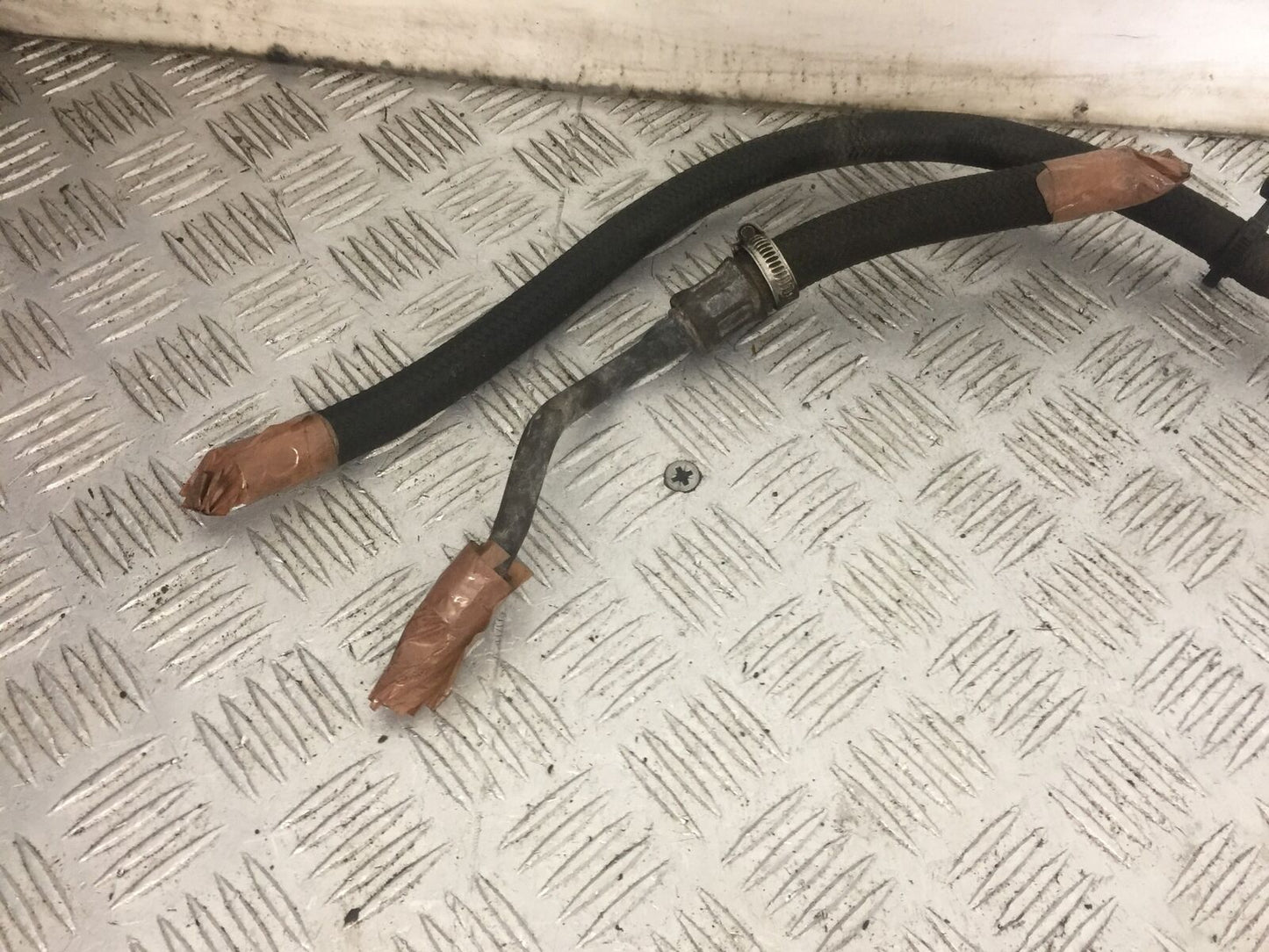YAMAHA XT660Z TENERE OIL LINES  YEAR 2012  (STOCK 863)