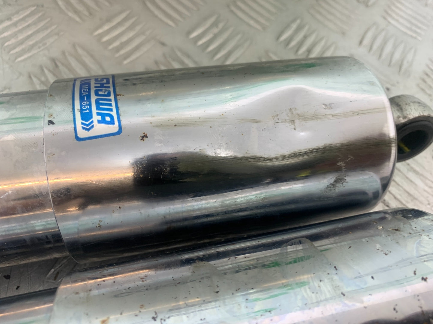 HONDA VTX1300 S-6 REAR SHOCK  YEAR 2004-09 (CMB1159)