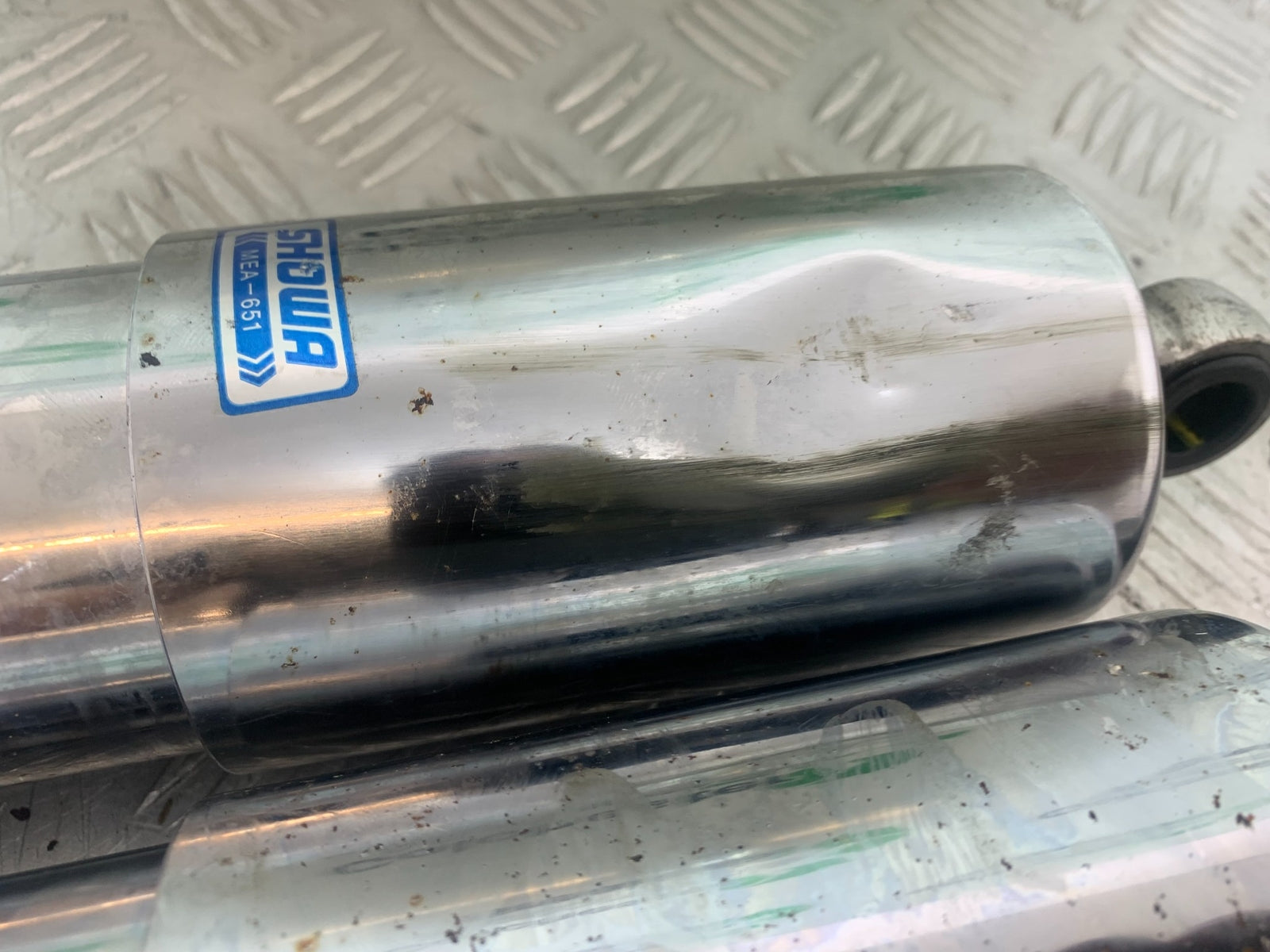 HONDA VTX1300 S-6 REAR SHOCK  YEAR 2004-09 (CMB1159)