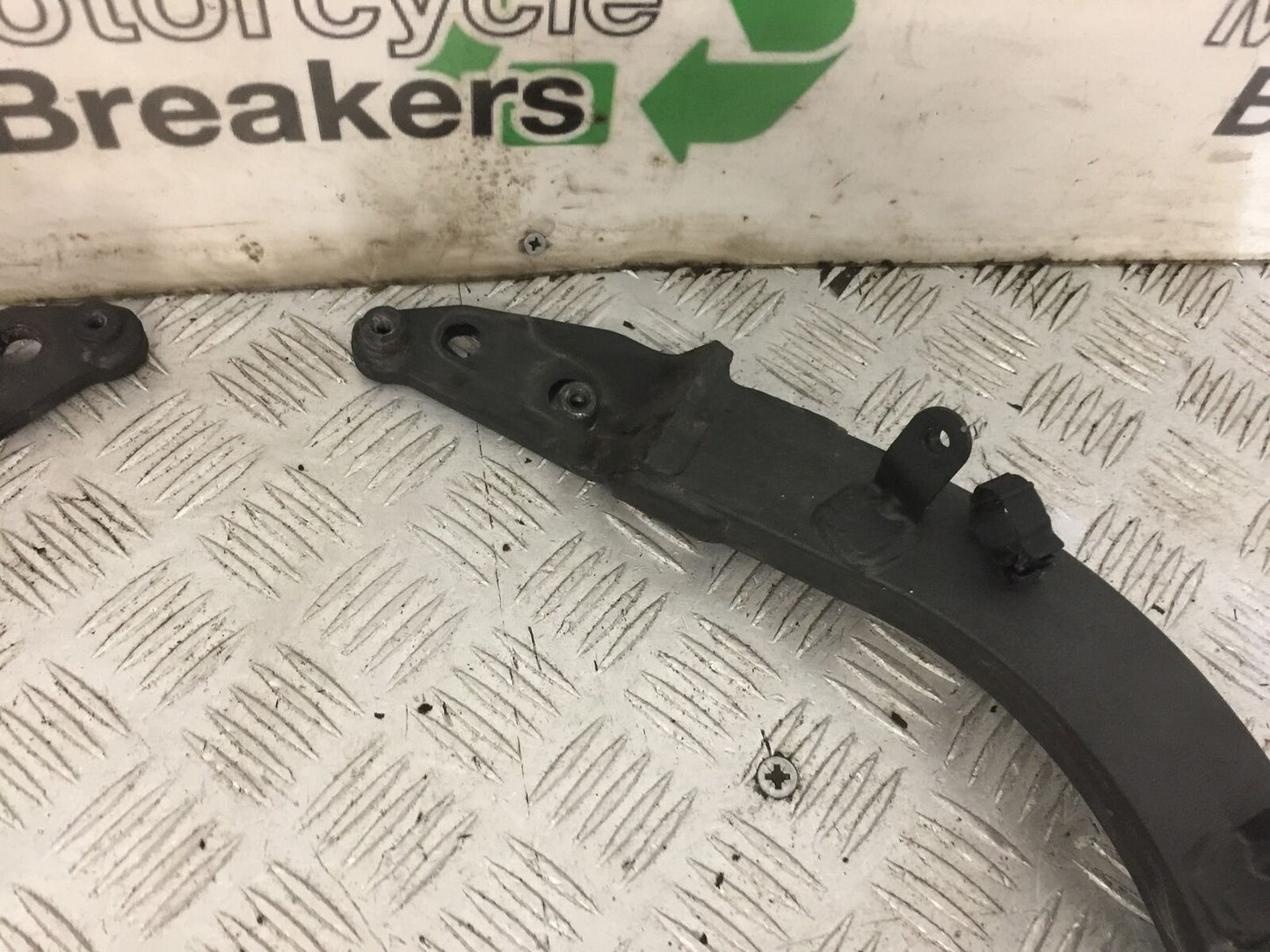 KAWASAKI VERSYS 1000 KLZ 1000 ENGINE BRACKETS   YEAR 2015-18 (STOCK 817)