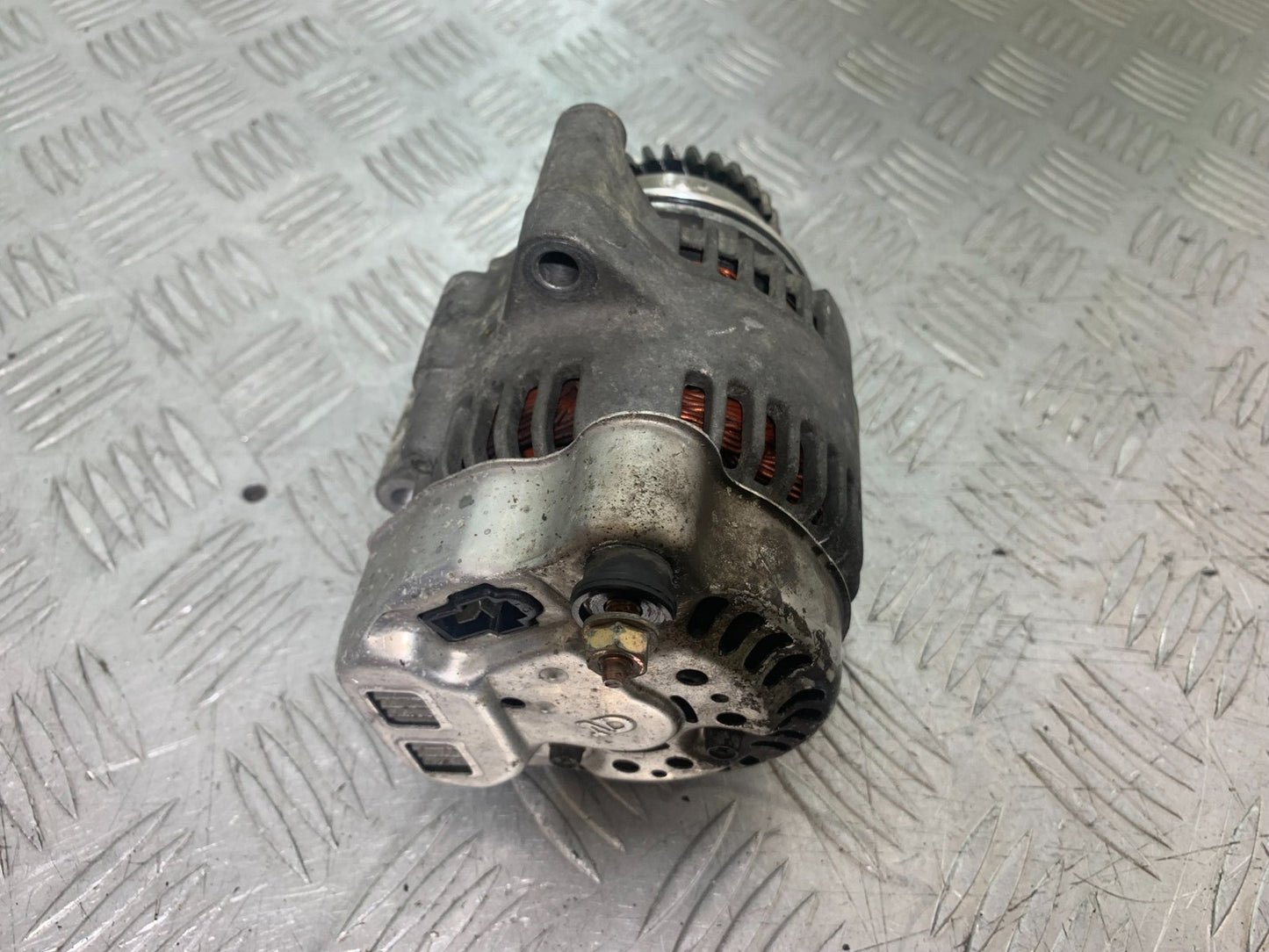 SUZUKI GSX750 INAZUMA ALTERNATOR   YEAR 1998-2003 (CMB1308)