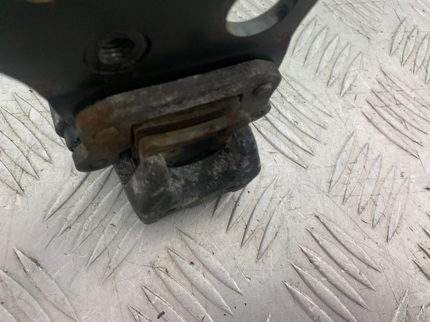 PIAGGIO MP3 250 ie PARKING CALIPER   YEAR 2007 (CMB1307)