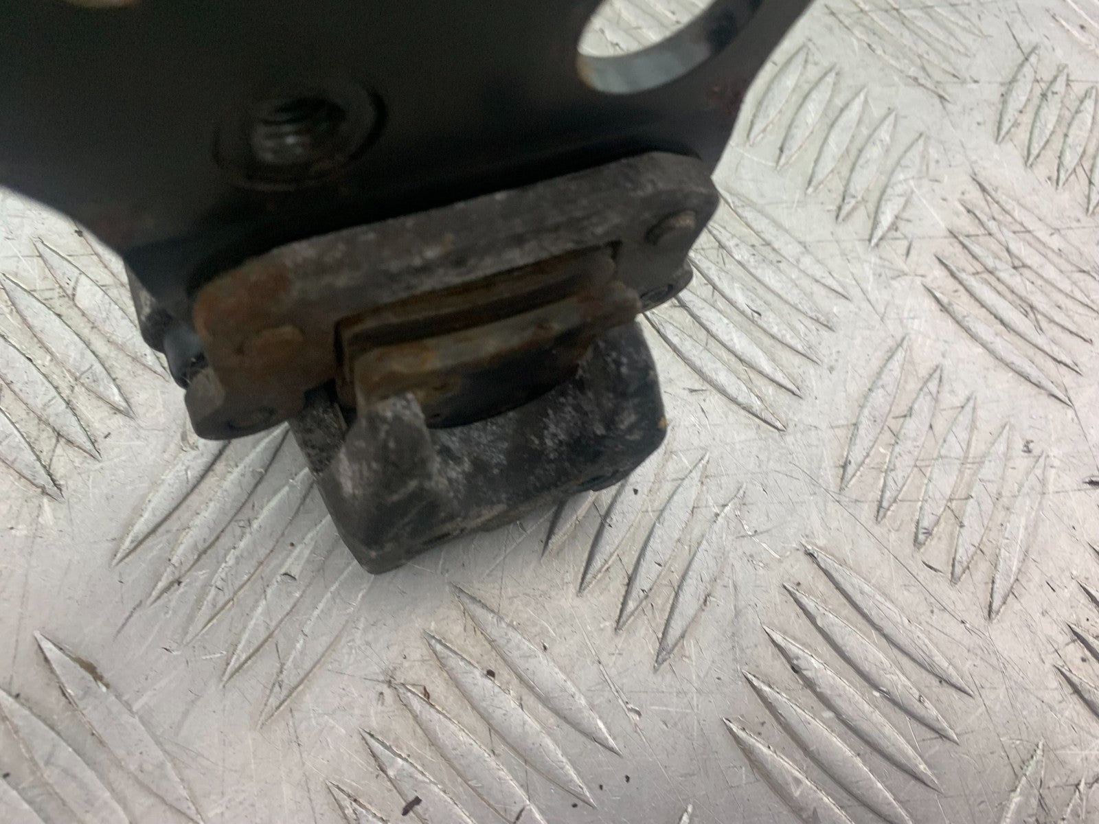 PIAGGIO MP3 250 ie PARKING CALIPER   YEAR 2007 (CMB1307)