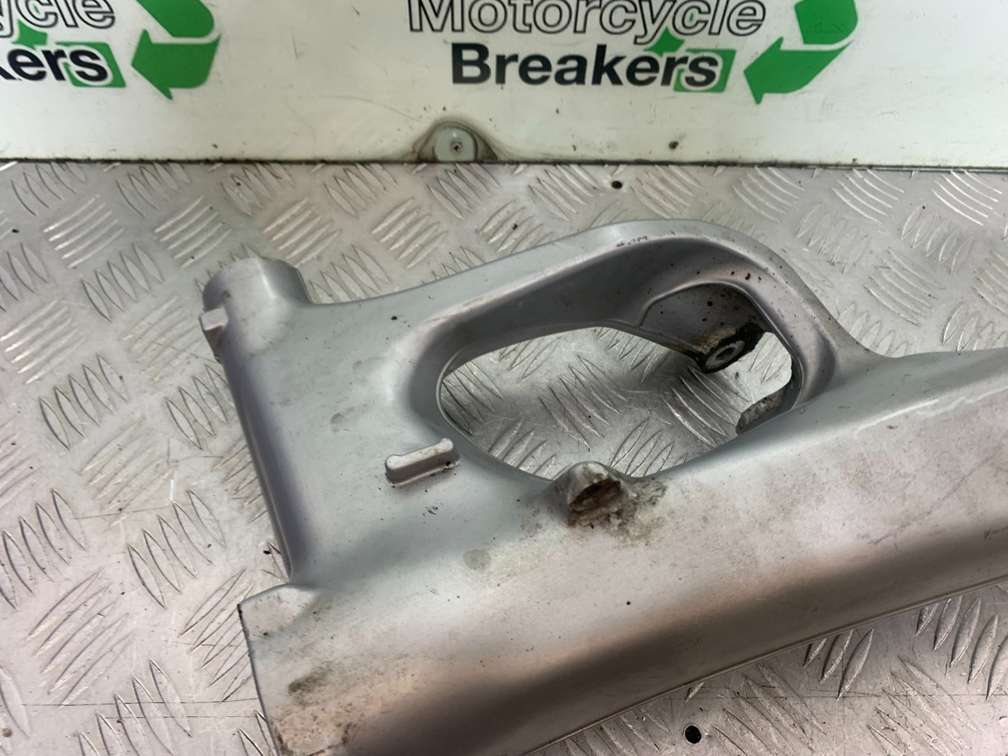 BMW R1200 R 1200 GS SWINGARM  YEAR 2013-2016 (CMB1257)