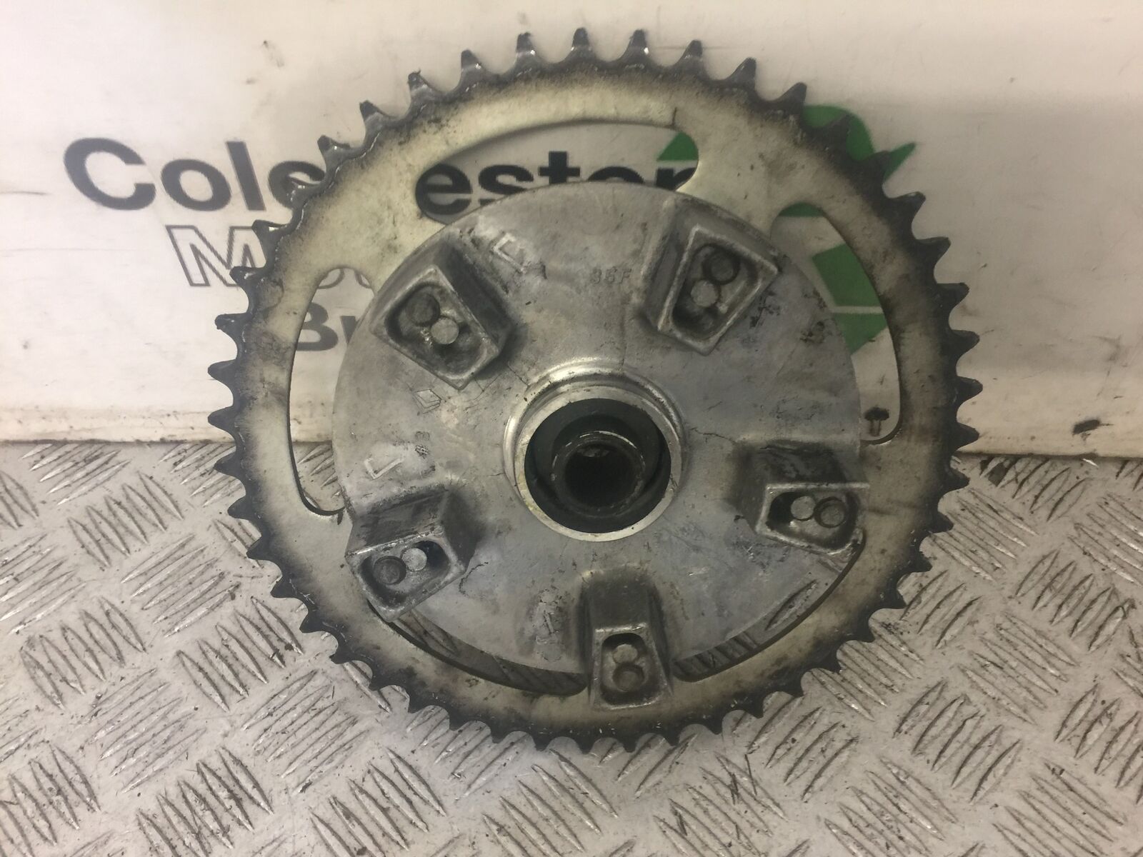 SUZUKI DL 650 V-STROM SPROCKET CARRIER  YEAR 2017 (STOCK 638)