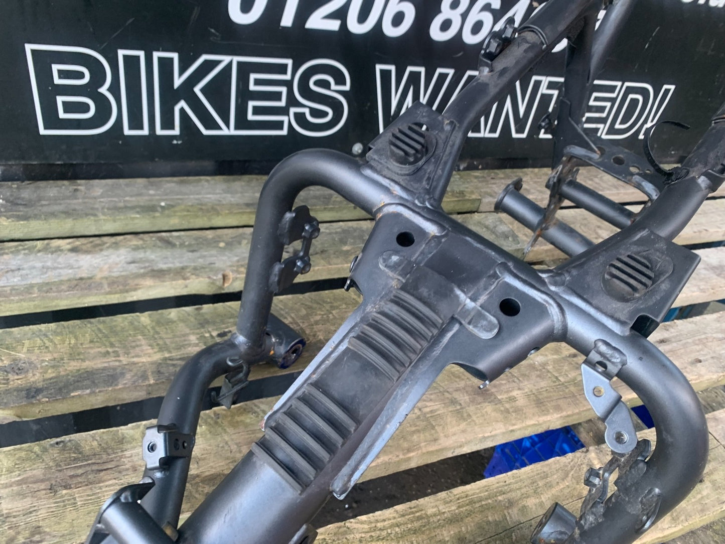 YAMAHA YZF R7 FRAME REG LOG BOOK YEAR 2022-2025 (CMB1255)