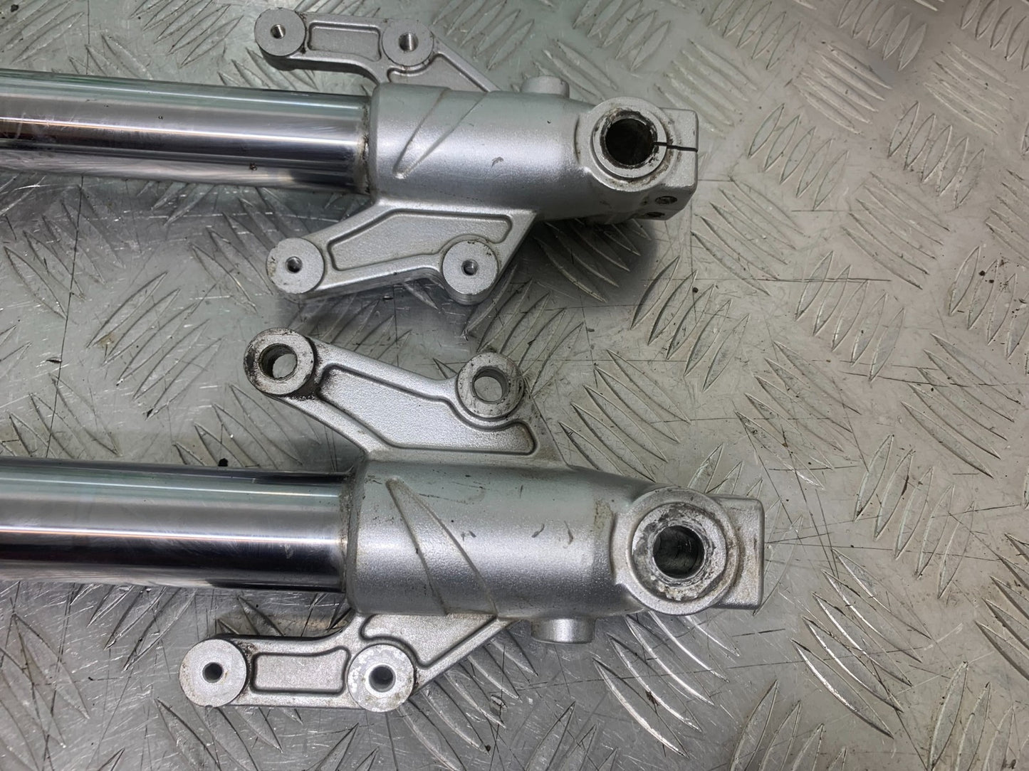 SINNIS TERRAIN 125 FORKS  YEAR 2017-2020 (CMB1241)