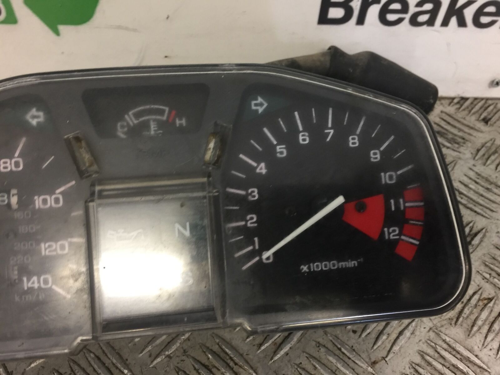 HONDA CB500 CB 500 CLOCKS SPEEDO DASH  YEAR 2001