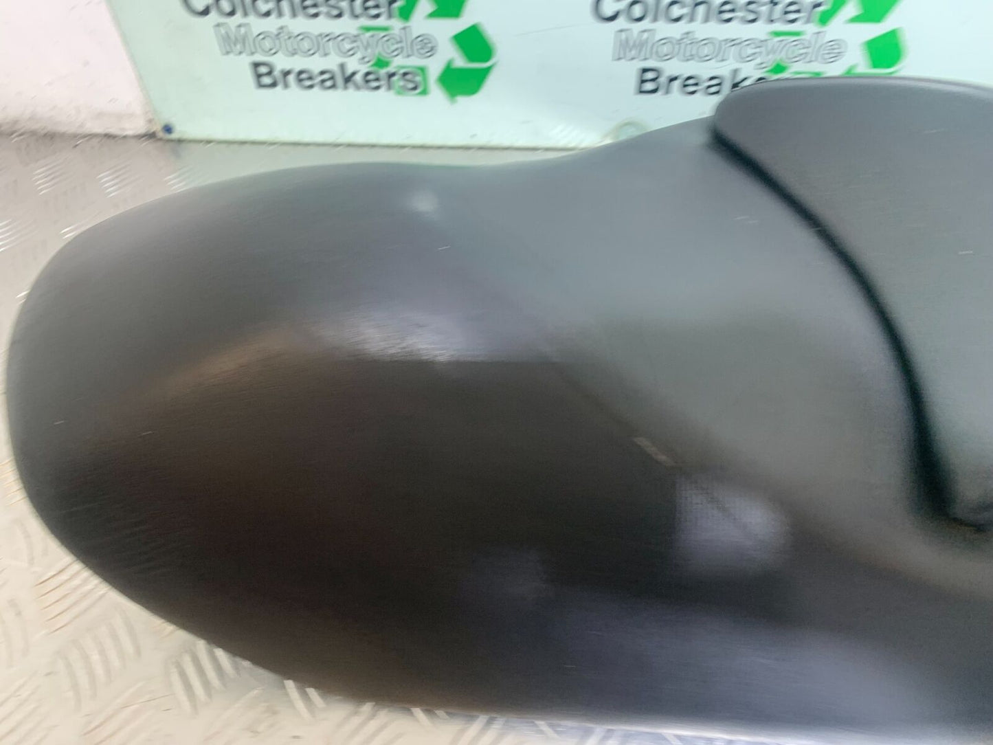 SUZUKI AN 200 UN 200 BURGMAN SEAT YEAR 2007-09 (CMB1128)
