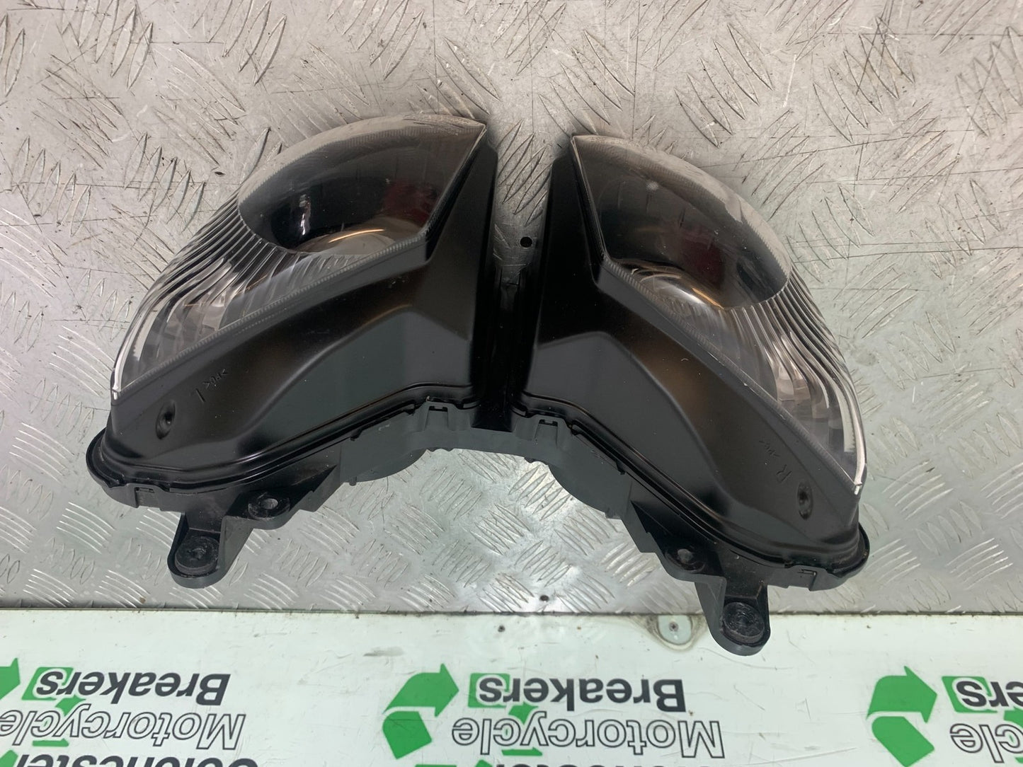 KAWASAKI ZX10R ZX10 R HEADLIGHT   2008-2010 (CMB1206)