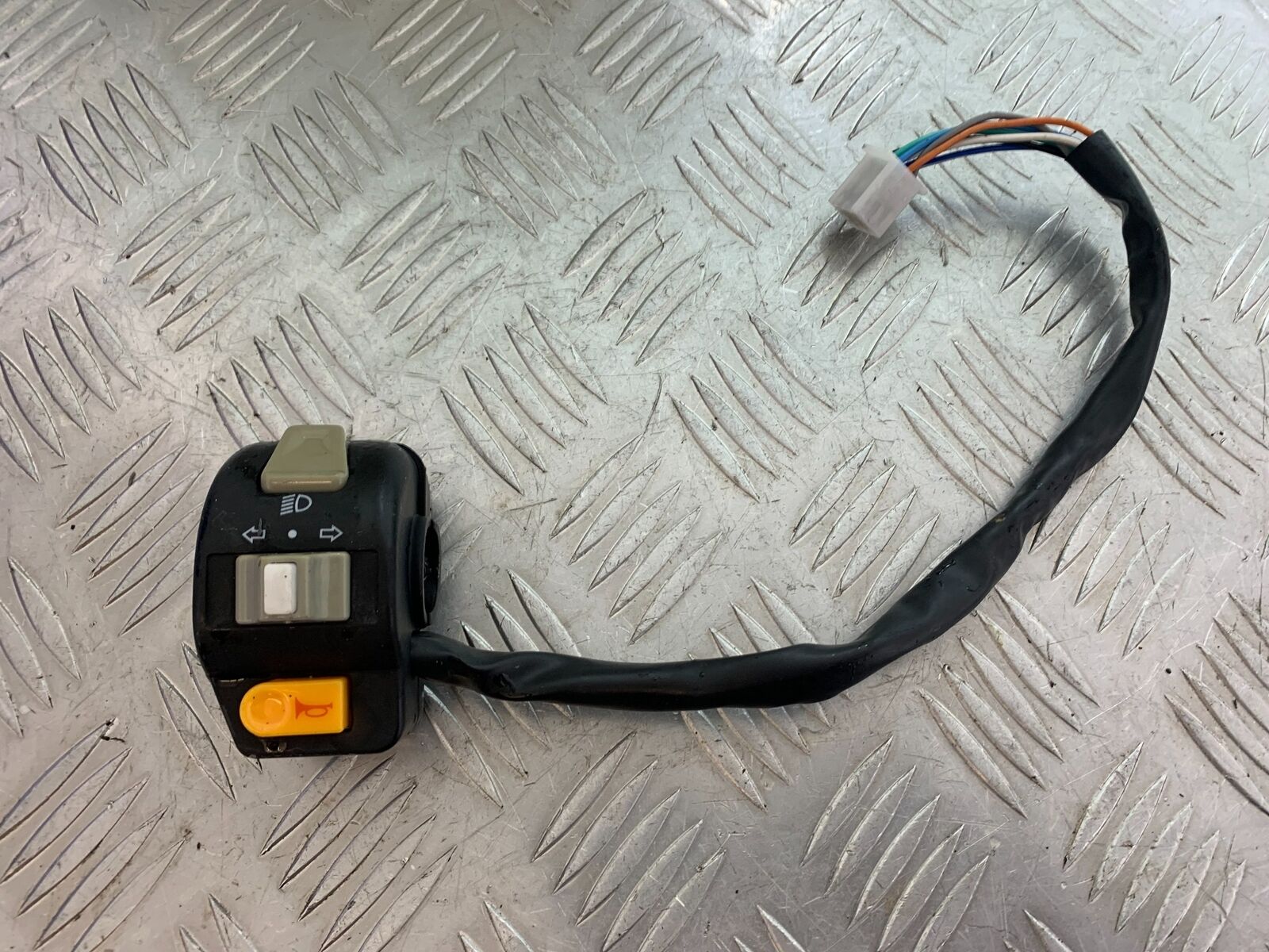 MOTORINI MISANO SXI 125 LEFT SWITCH GEAR   YEAR 2022 (CMB1078)