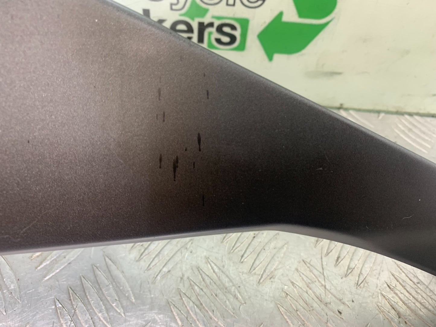 KAWASAKI ZX10R ZX10 R LEFT BELLYPAN  2008-2010 (CMB1206)