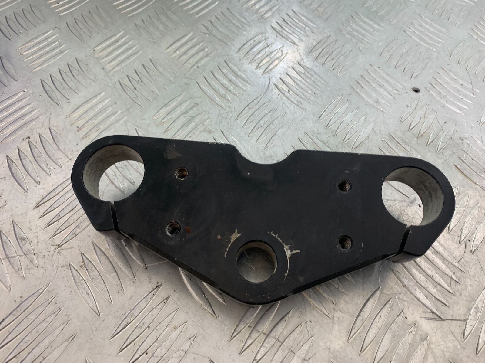 MUTT GT-SS 125 TOP YOKE  YEAR 2020- 2024 (CMB1085)