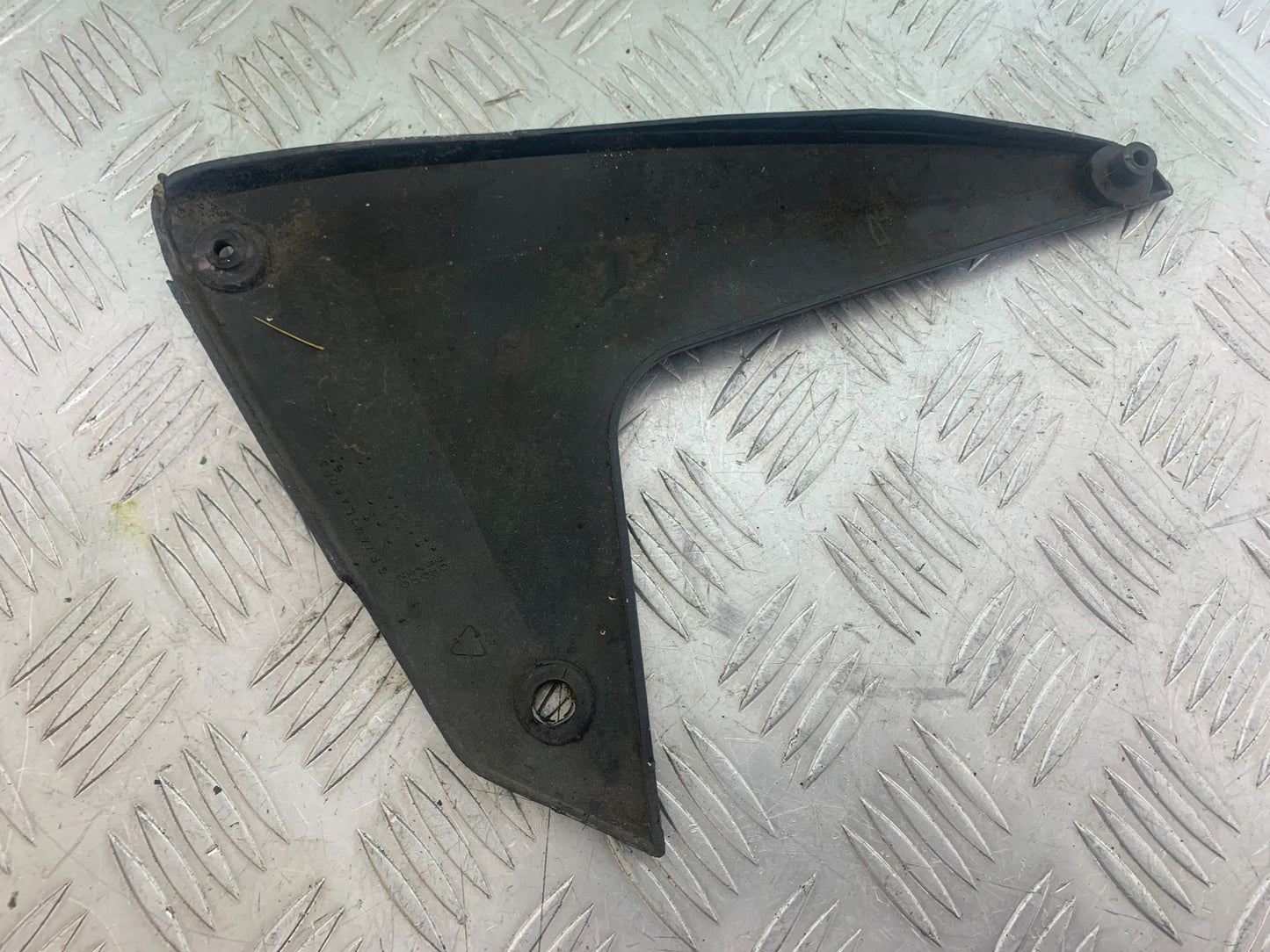 RIEJU 125 RS2 FAIRING INFILL PANEL  YEAR 2007 (CMB1142)