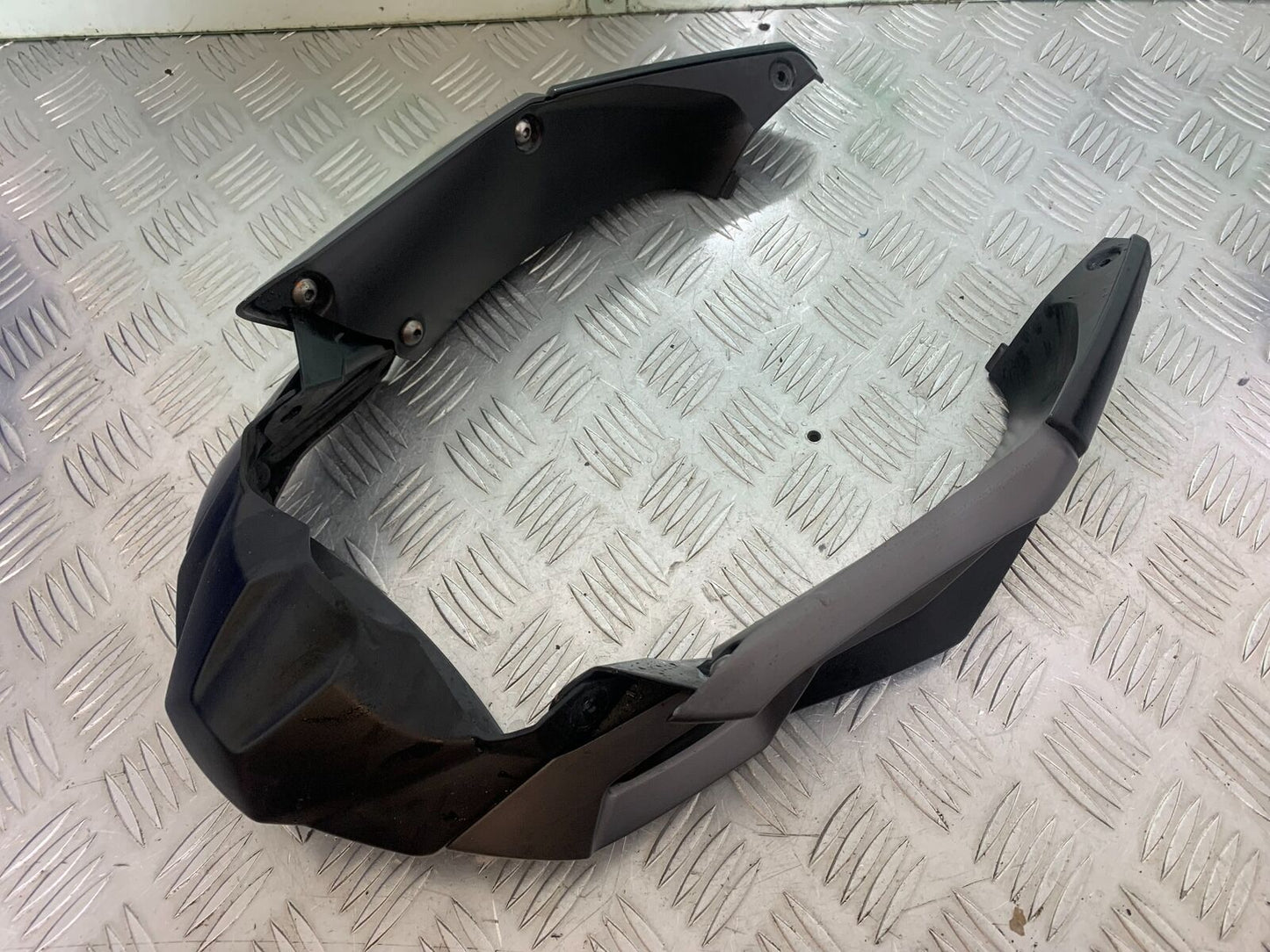 TRIUMPH TIGER 800 FRONT MUDGUARD YEAR 2011-2014 (CMB1113)