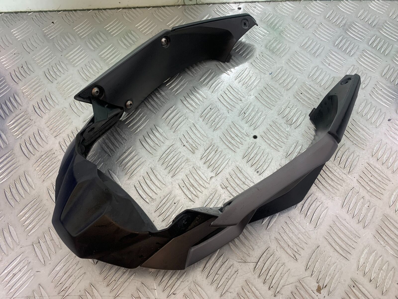 TRIUMPH TIGER 800 FRONT MUDGUARD YEAR 2011-2014 (CMB1113)