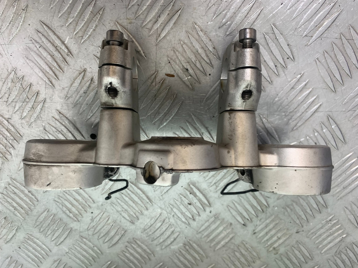TRIUMPH TIGER 800 XRT TOP YOKE  2018-2020 (CMB1193)