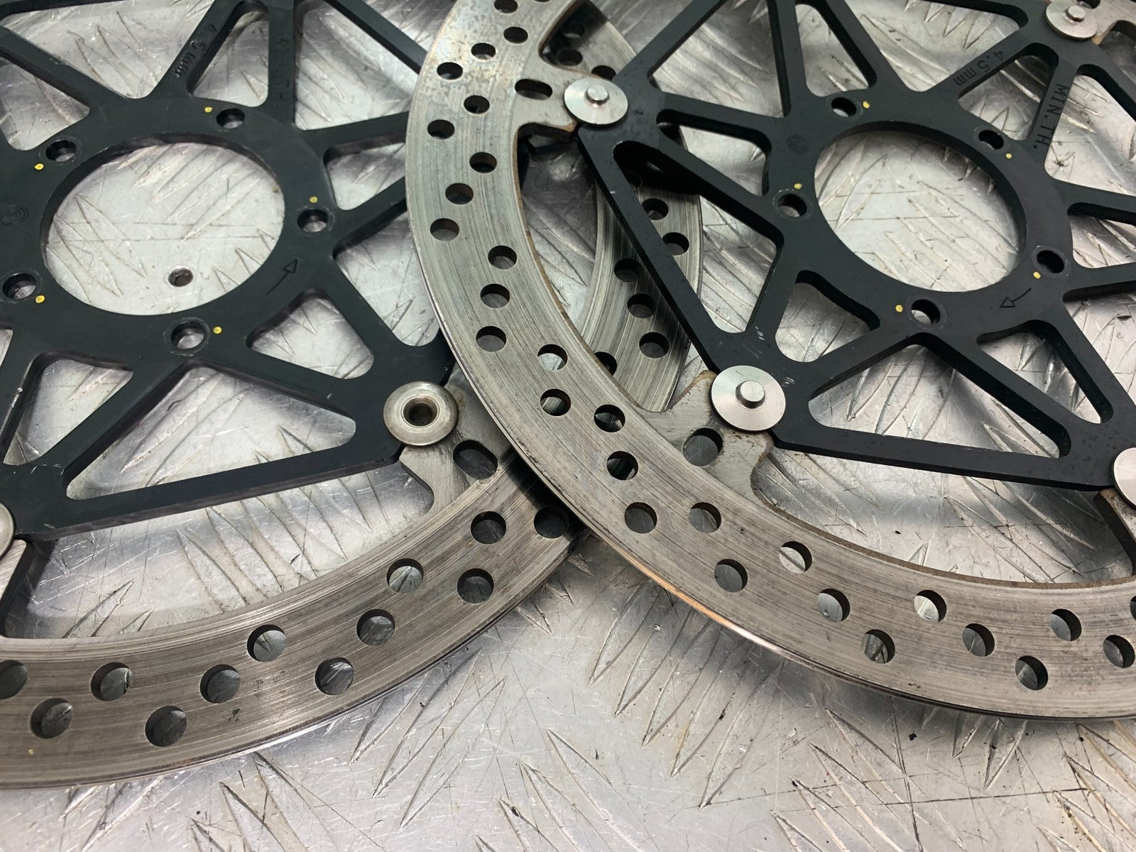 DUCATI 1198 S FRONT BRAKE DISCS   YEAR 2009-2011 (CMB1219)