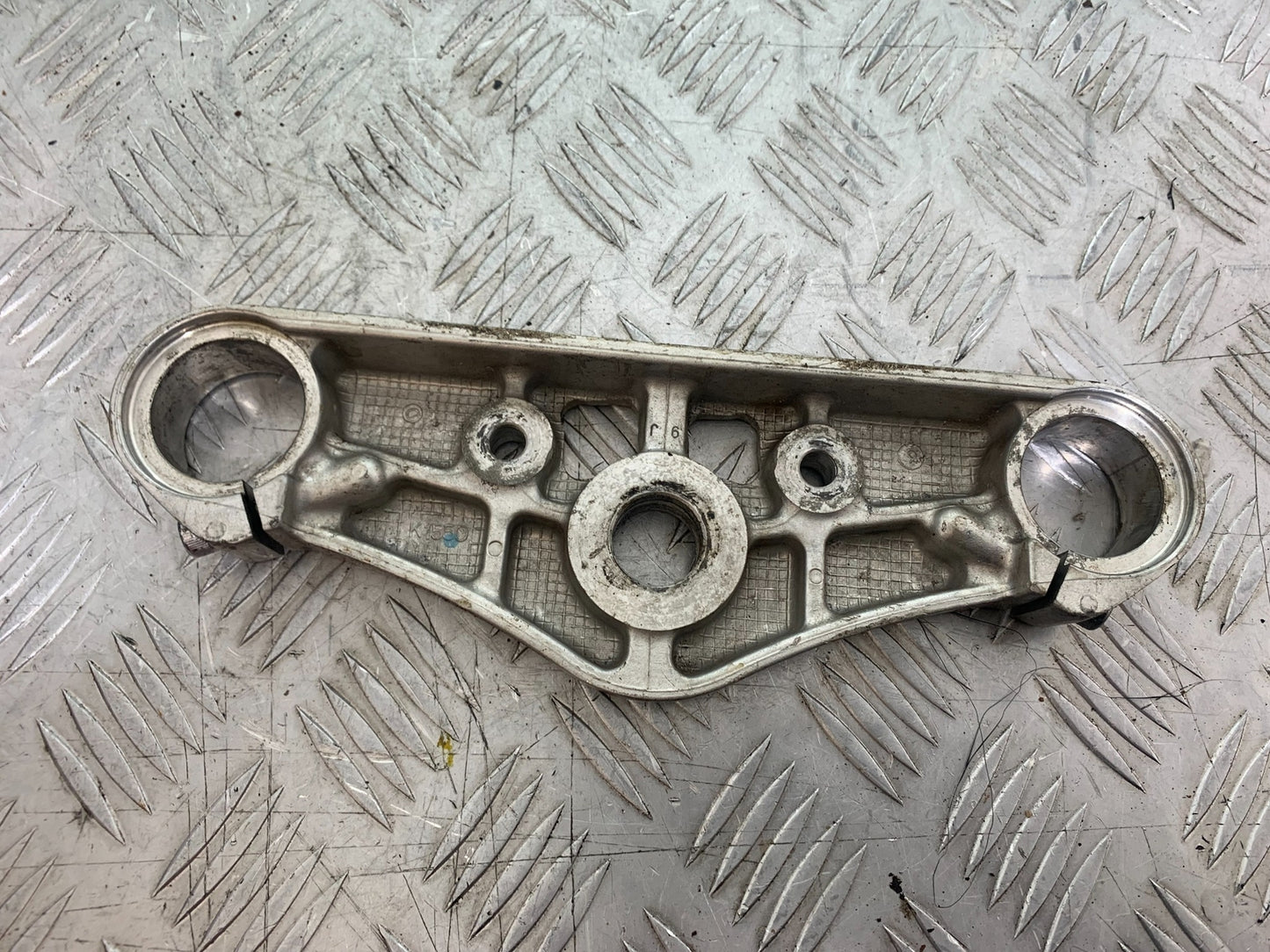 KAWASAKI VN1500 CLASSIC TOP YOKE  YEAR 1999 -2006 (CMB1166)