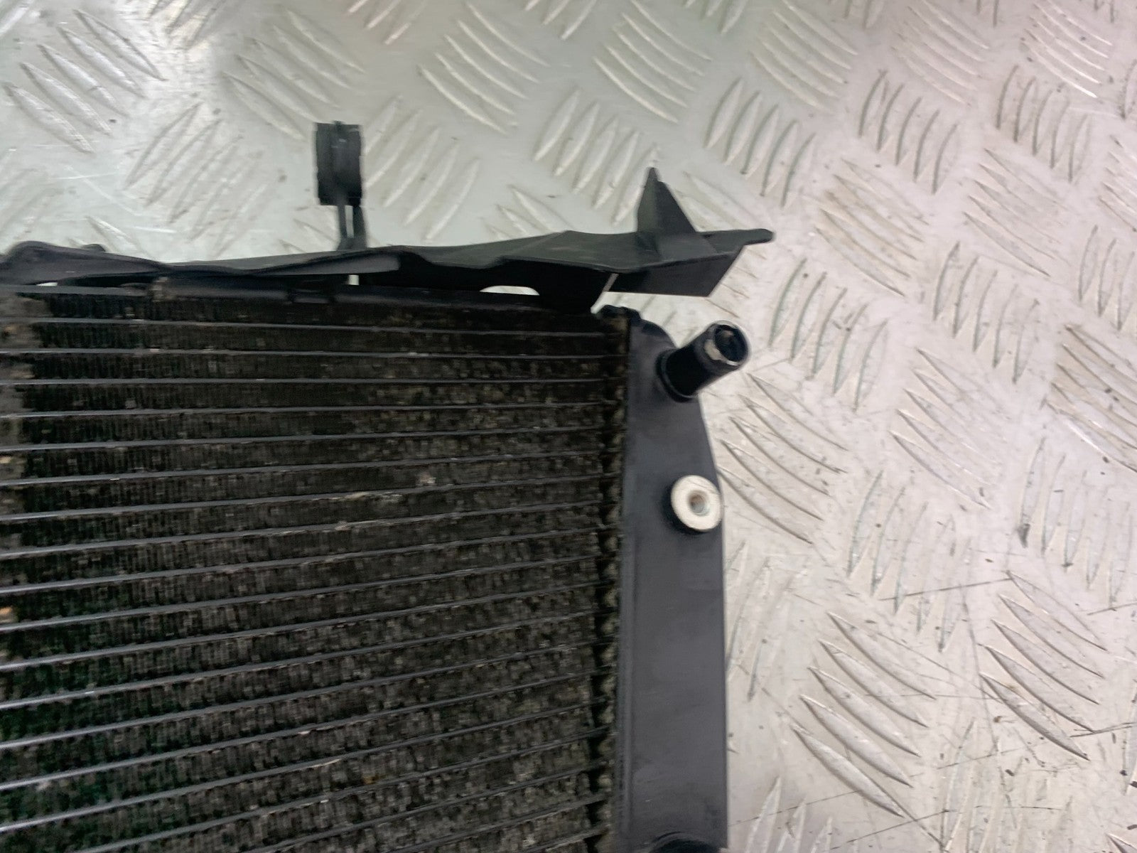 HONDA CBR1000 rr FIREBLADE RADIATOR  2012-2016 (CMB1280)