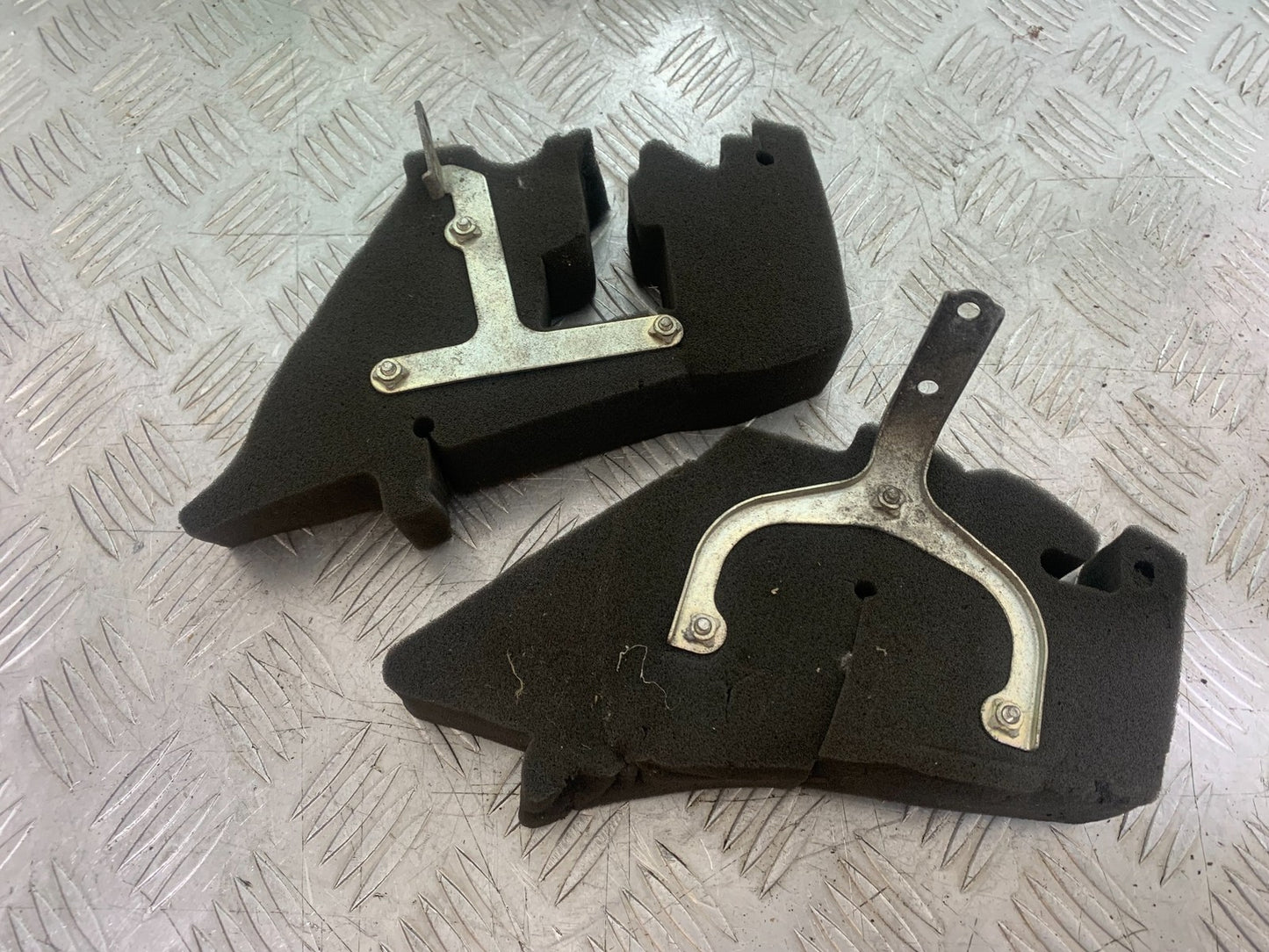 KAWASAKI GTR1400 GTR 1400 LEFT AND RIGHT FOAM INFILLS   YEAR 2007-2009 (CMB1174)